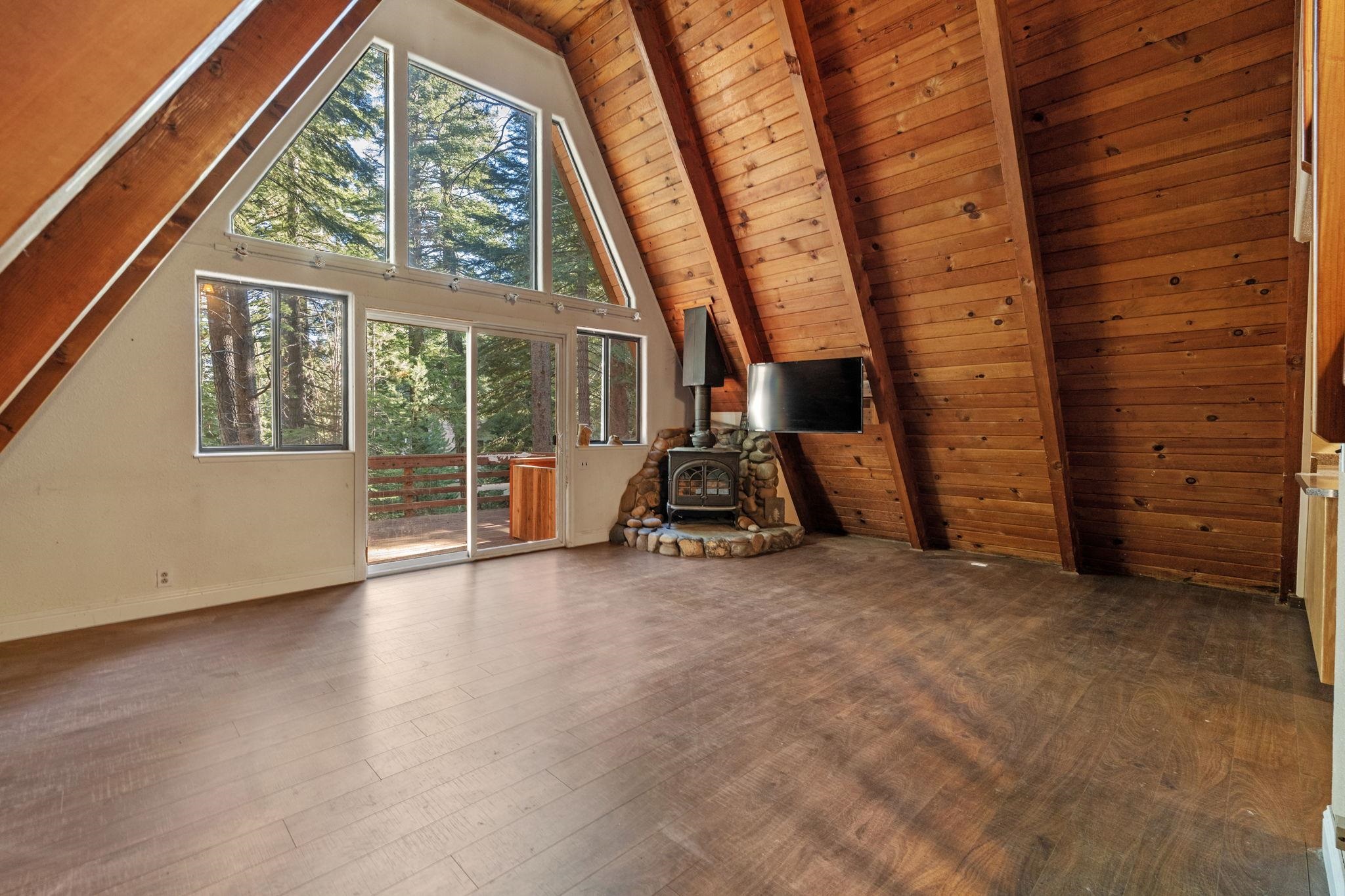 1889 Normuk Street, South Lake Tahoe, CA, 96150