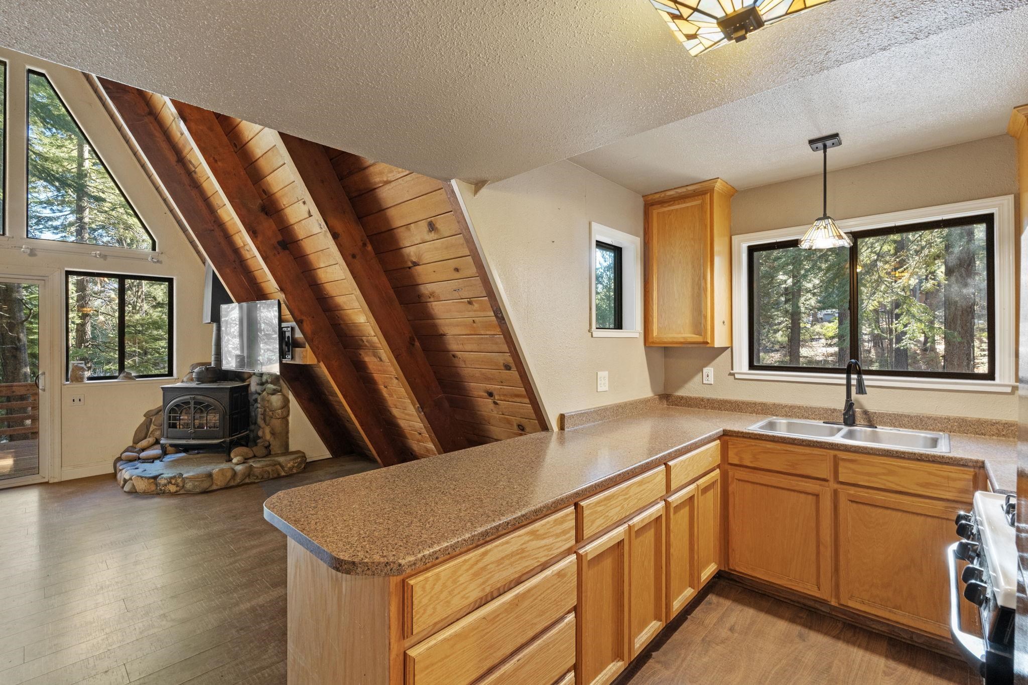 1889 Normuk Street, South Lake Tahoe, CA, 96150