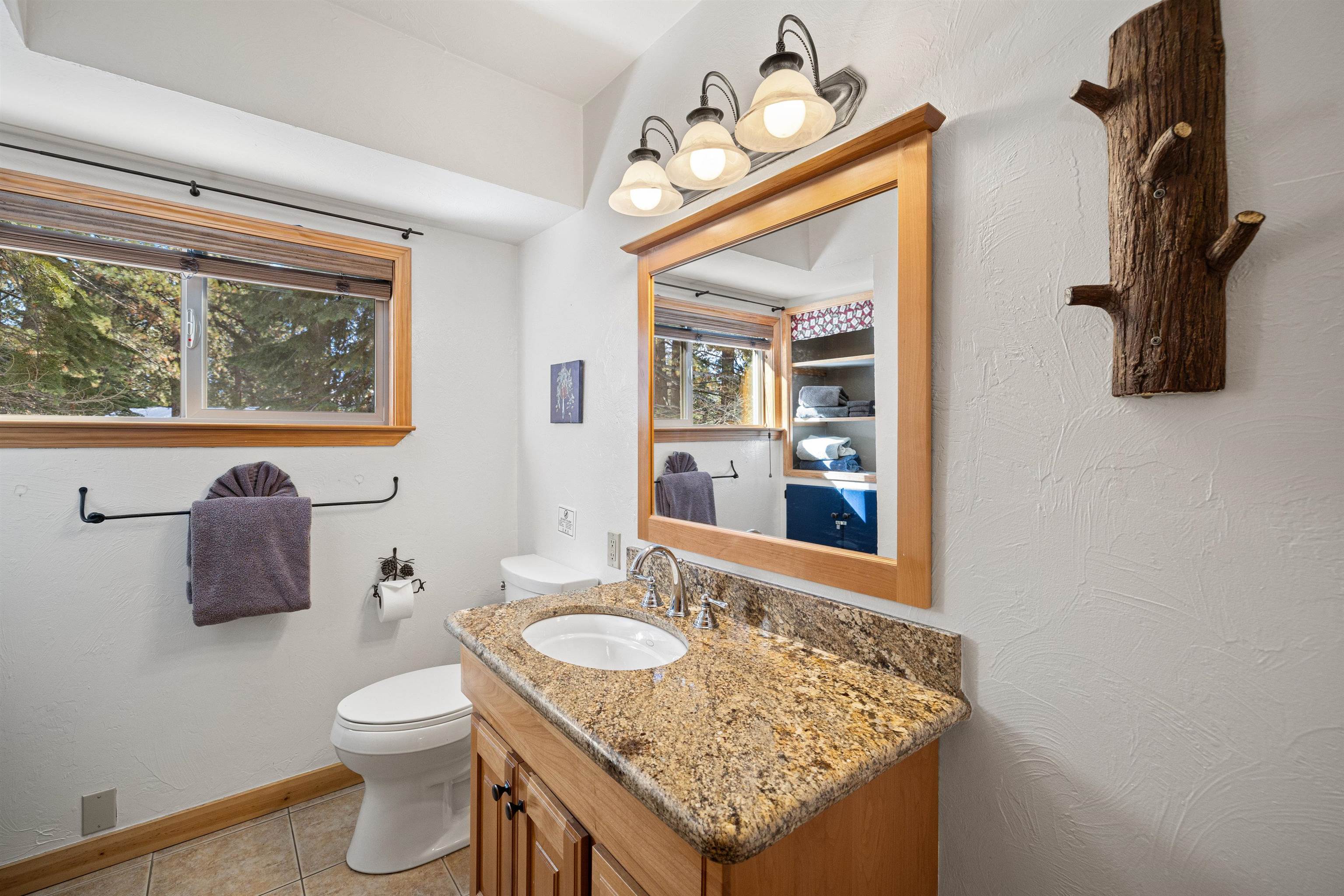 312 Snowflake Avenue, Tahoe Vista, CA, 96148-0000