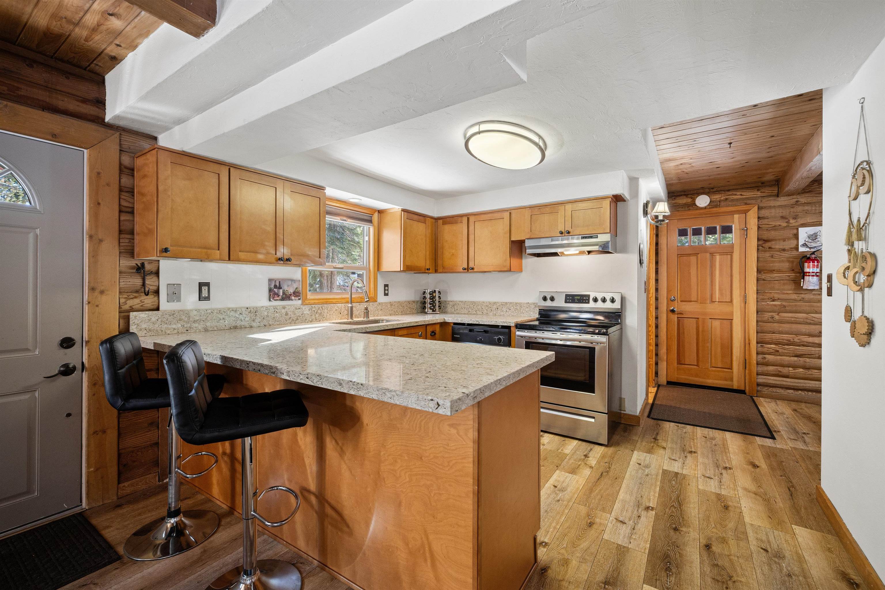 312 Snowflake Avenue, Tahoe Vista, CA, 96148-0000