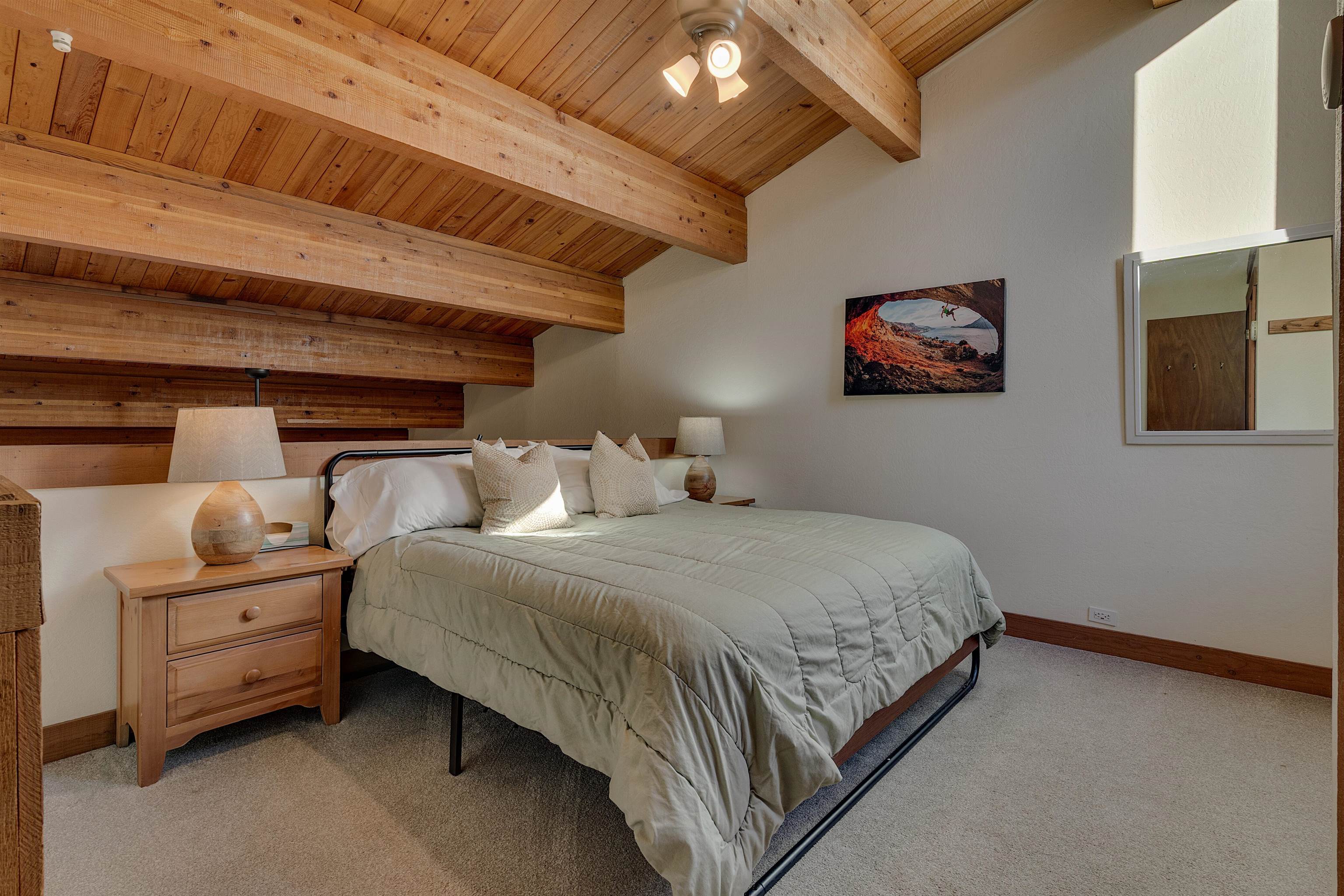 3180 Aspen Grove