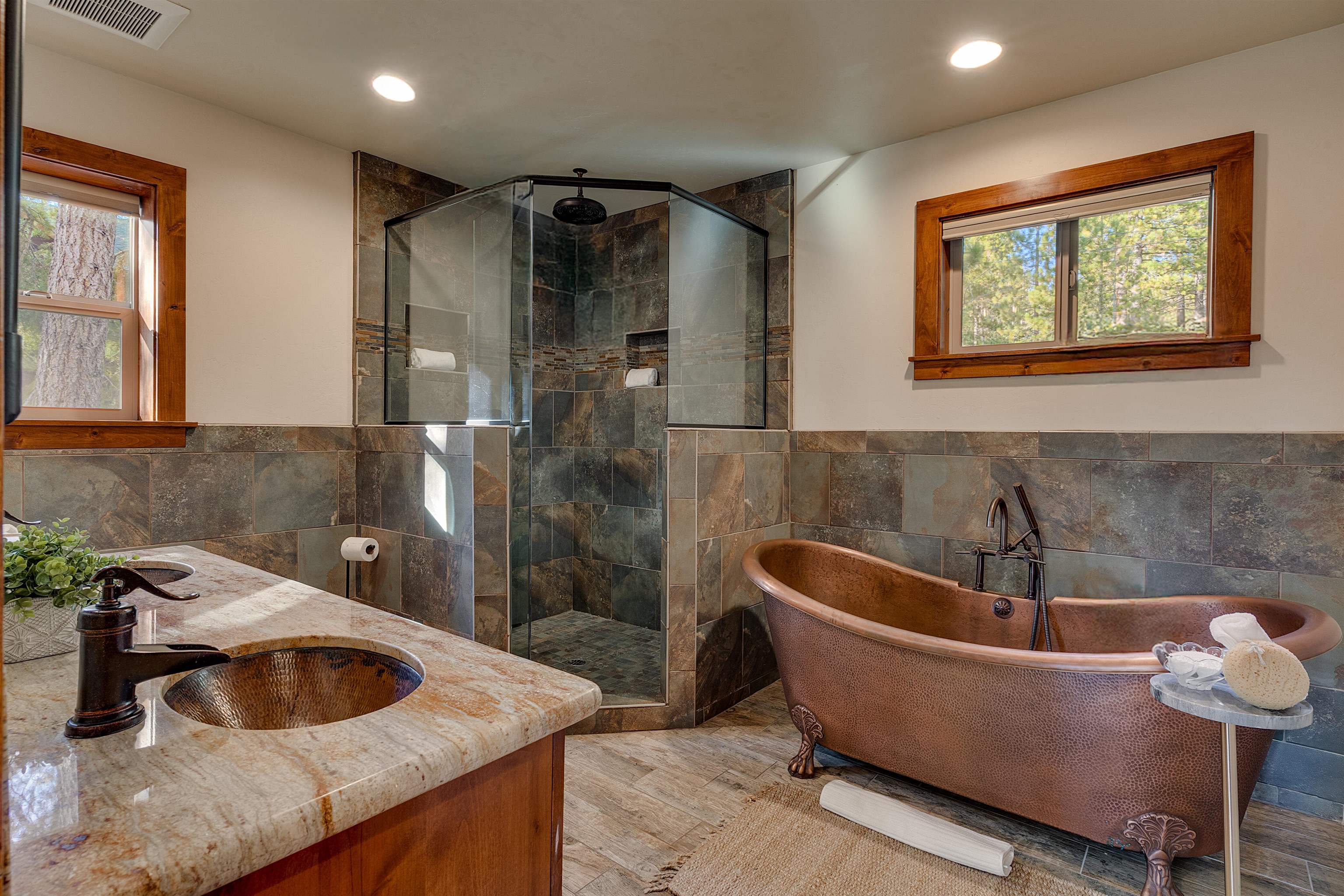 1055 Trent Lane