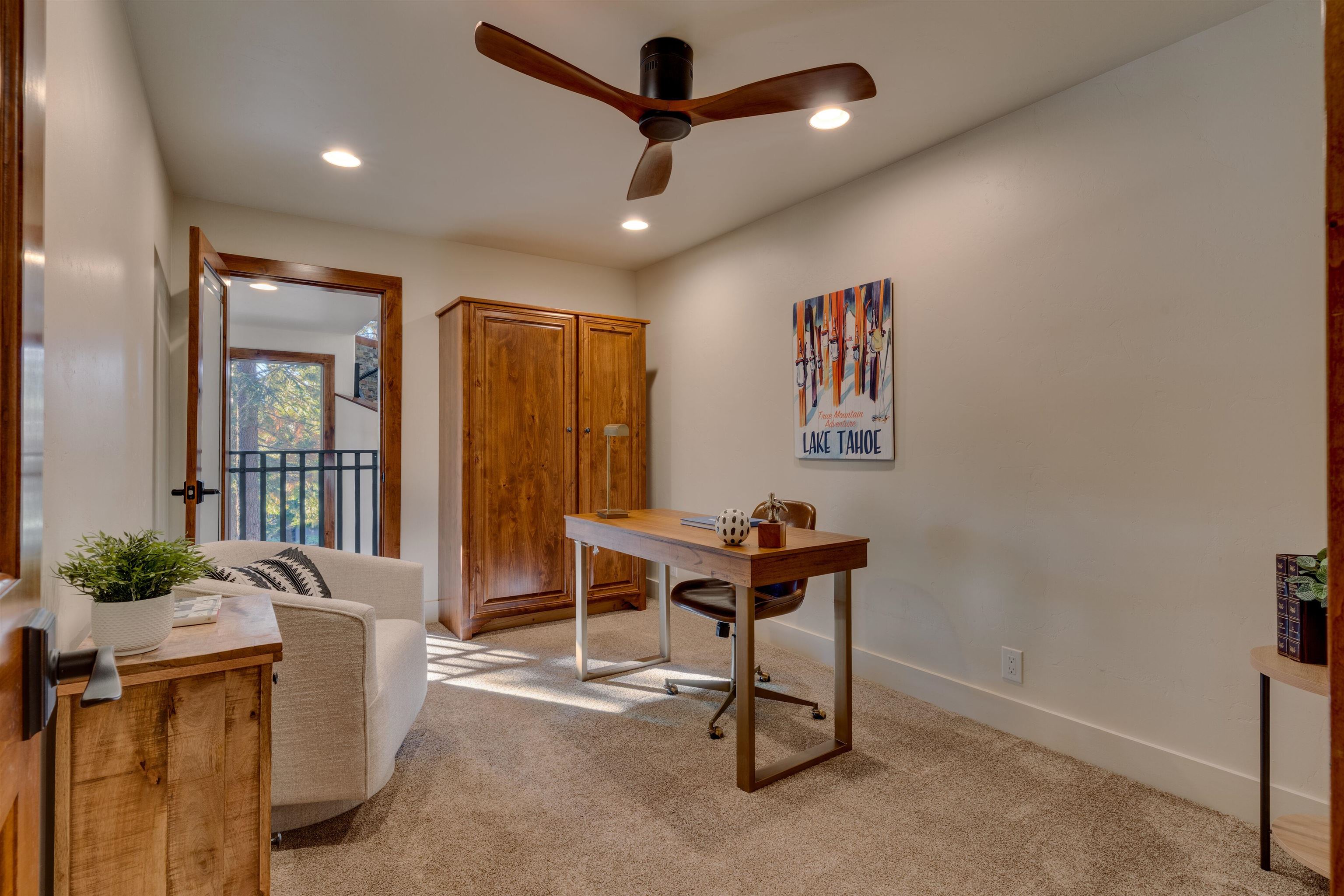 1055 Trent Lane