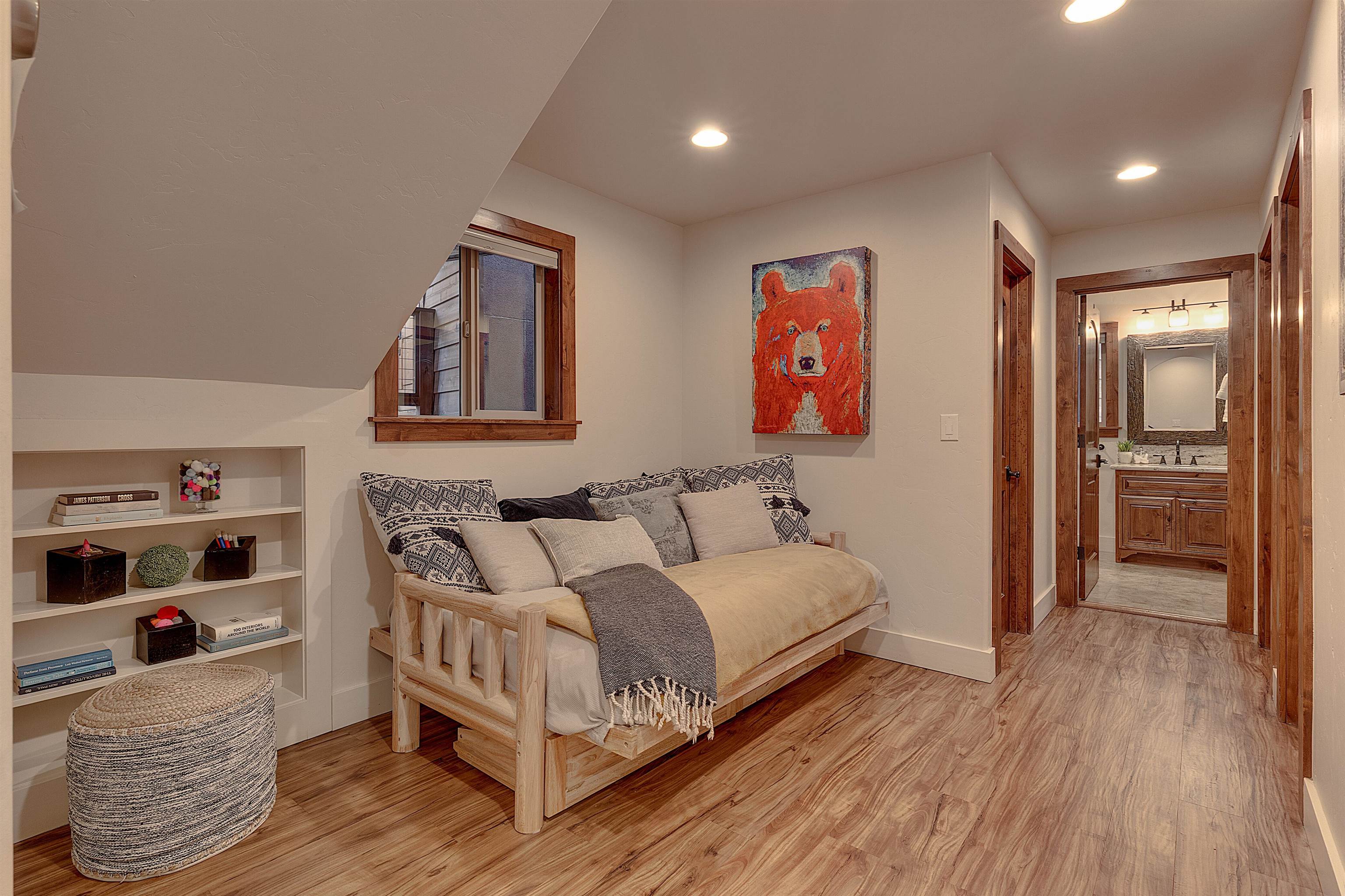 1055 Trent Lane