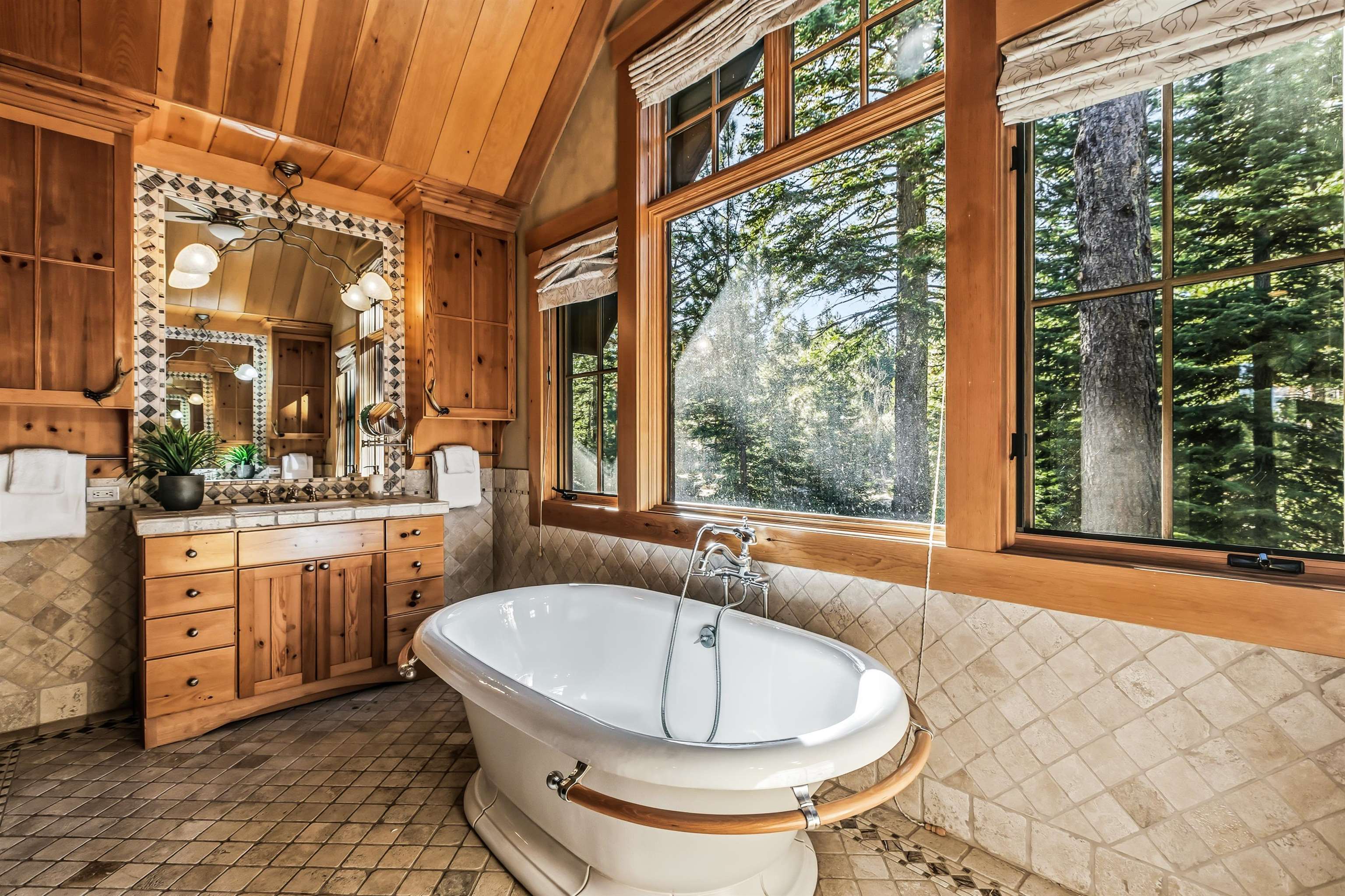 8745 Lahontan Drive, Truckee, CA, 96161