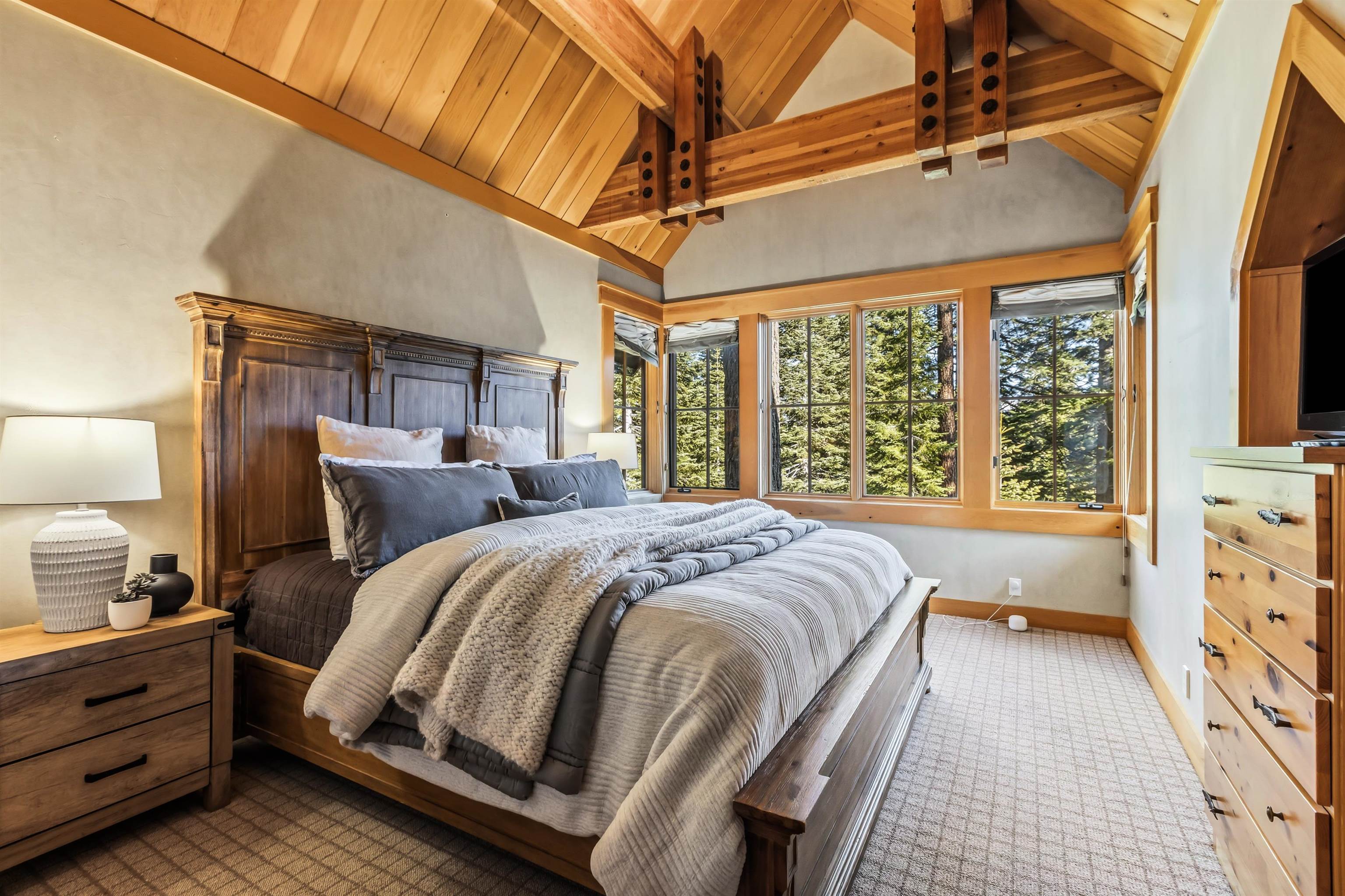 8745 Lahontan Drive, Truckee, CA, 96161