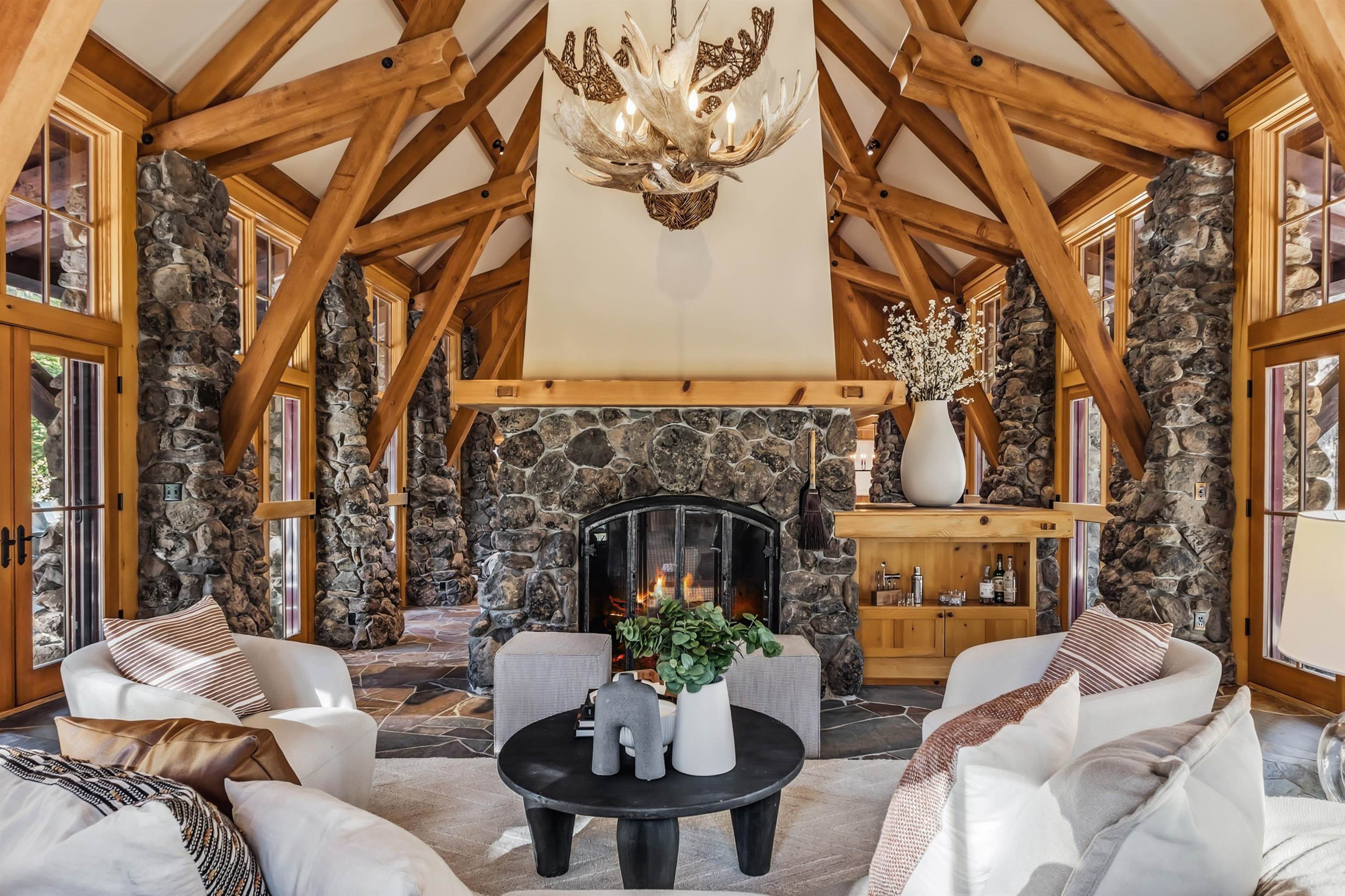 8745 Lahontan Drive, Truckee, CA, 96161