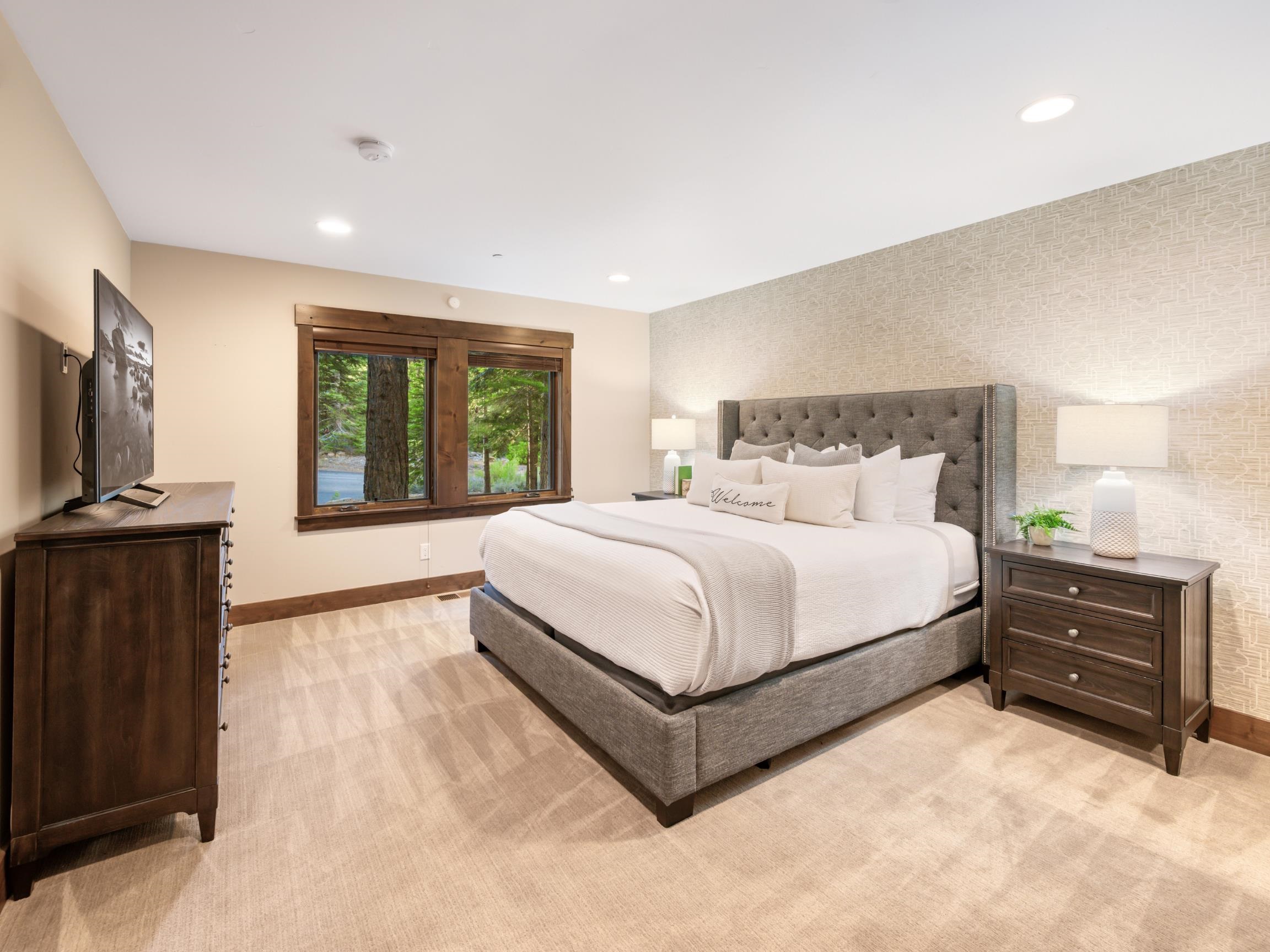 10613 Carson Range Road, Truckee, CA, 96161-5224