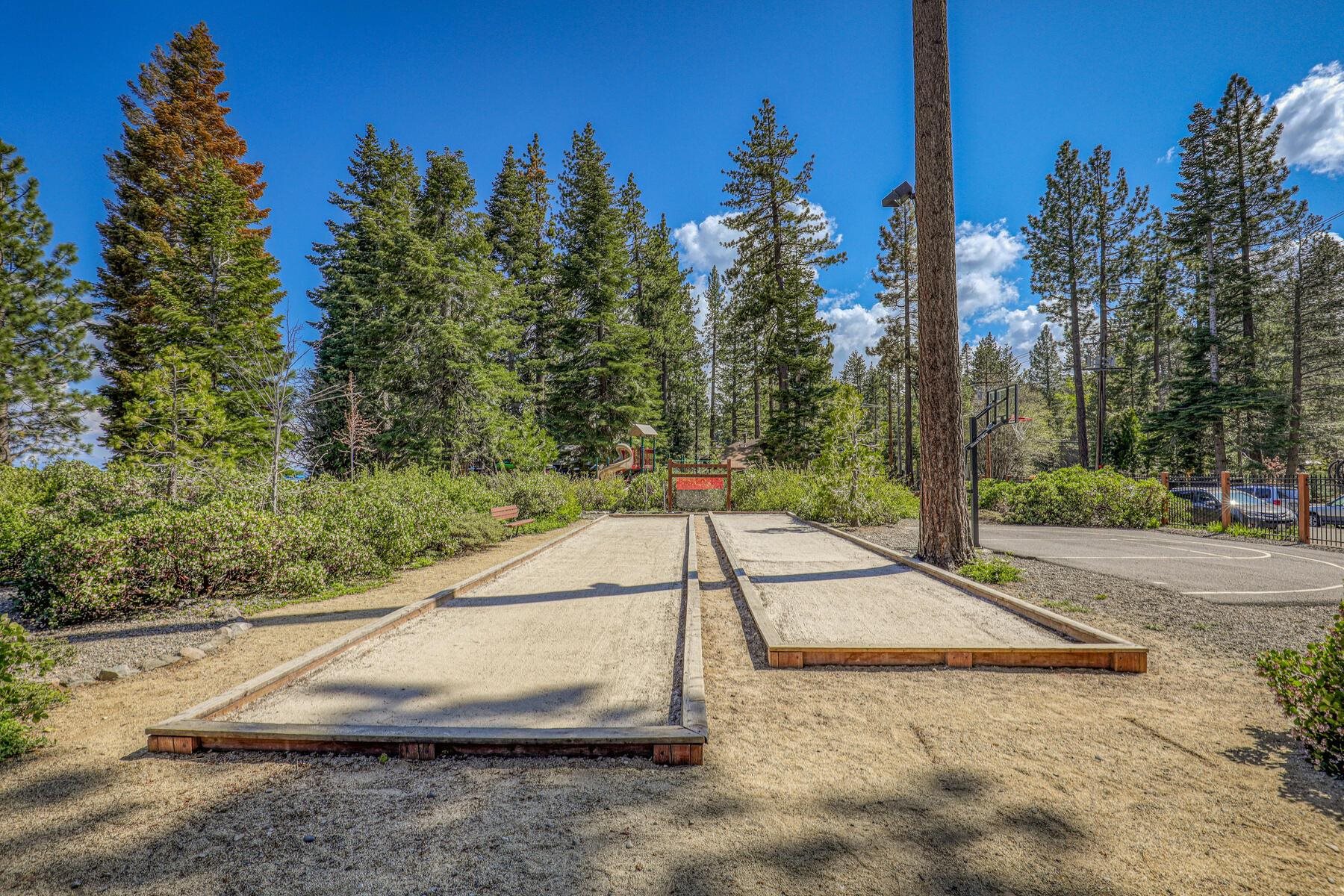 1880 Washoe Way, Tahoe City, CA, 96145
