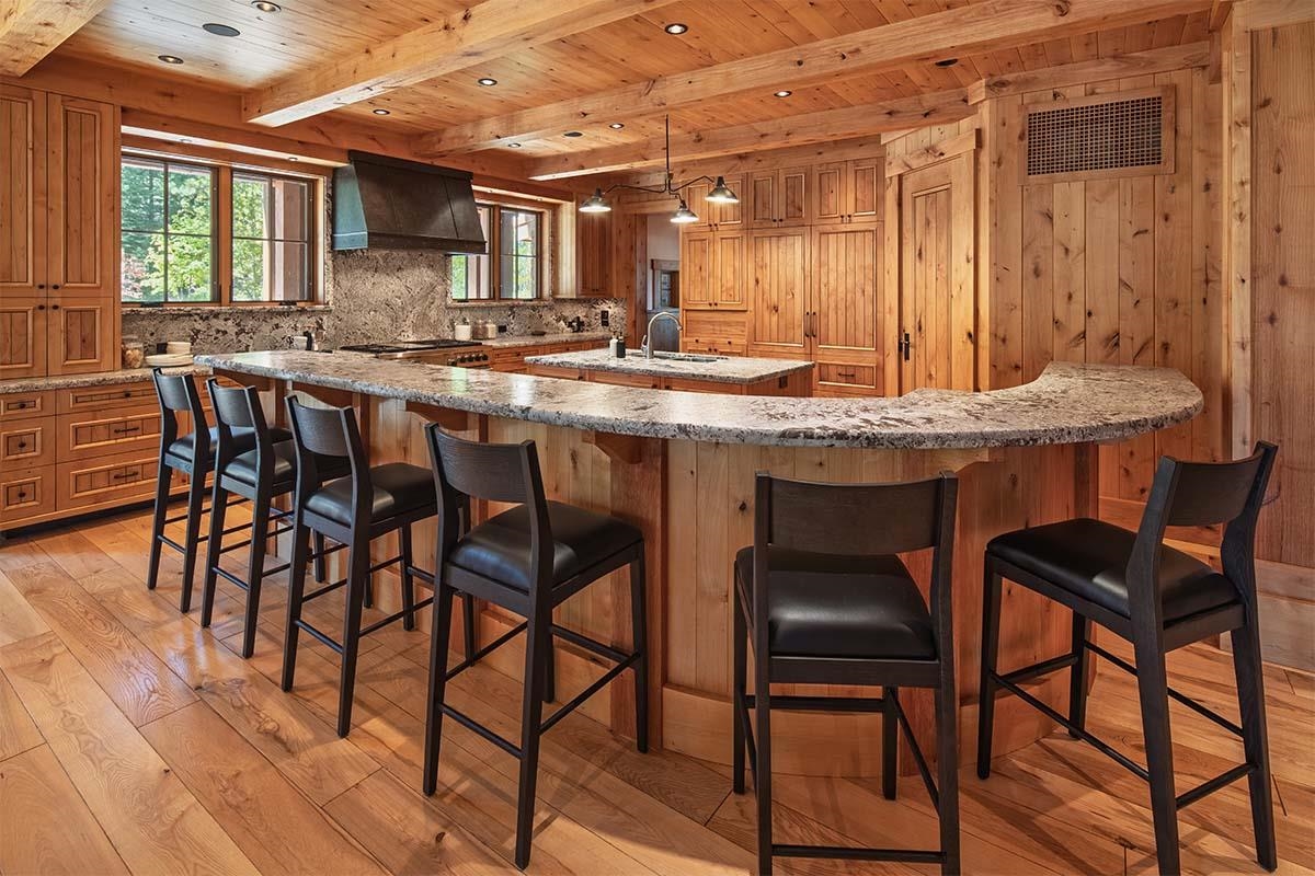 8458 Valhalla Drive, Truckee, CA, 96161