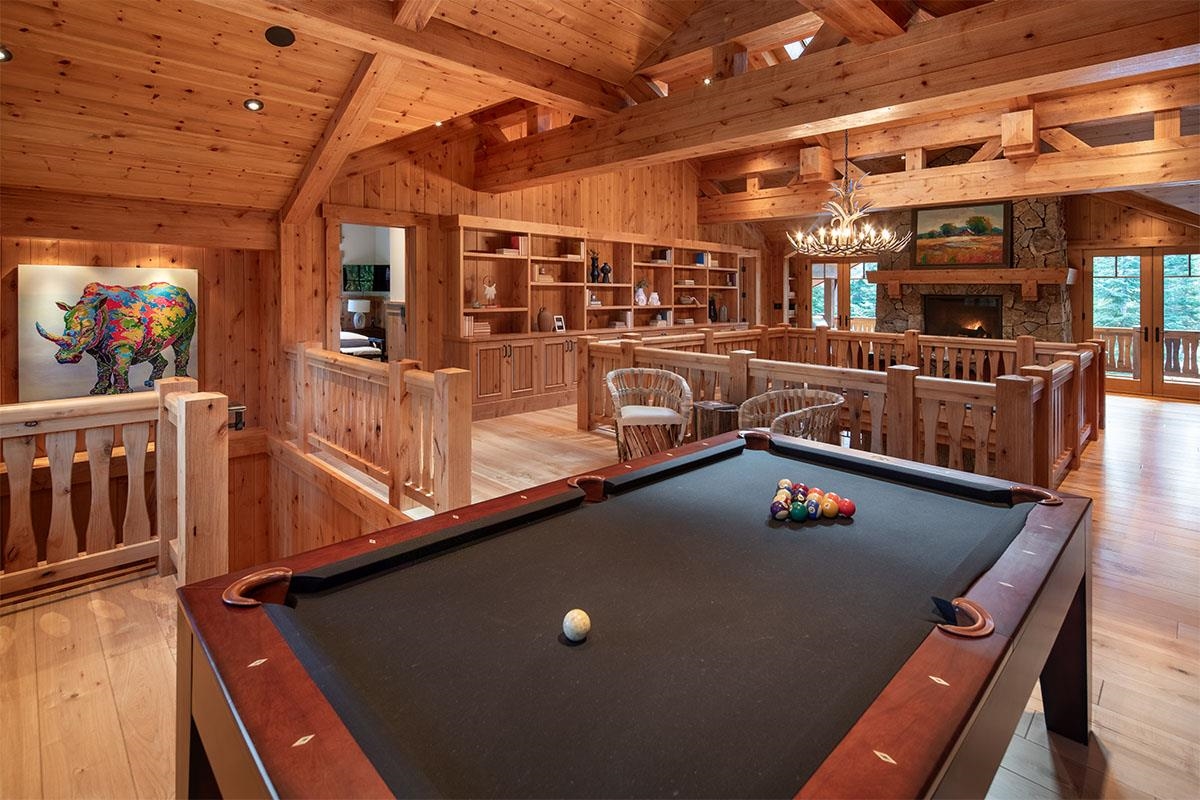 8458 Valhalla Drive, Truckee, CA, 96161