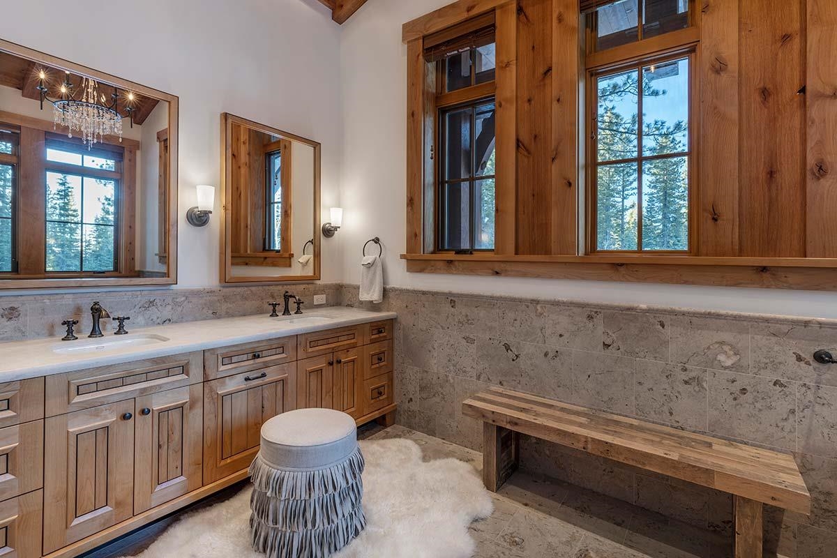 8458 Valhalla Drive, Truckee, CA, 96161