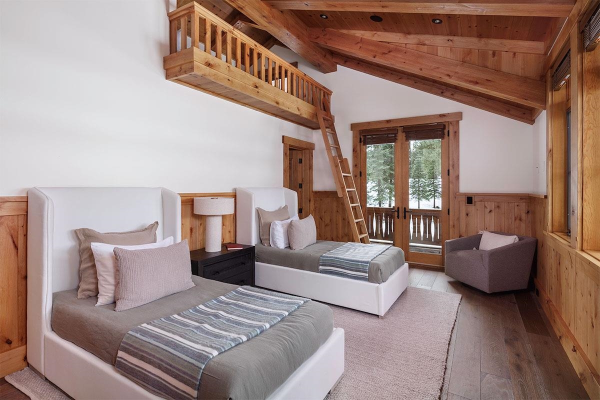 8458 Valhalla Drive, Truckee, CA, 96161