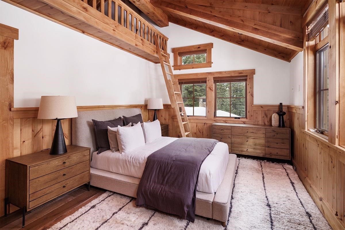 8458 Valhalla Drive, Truckee, CA, 96161