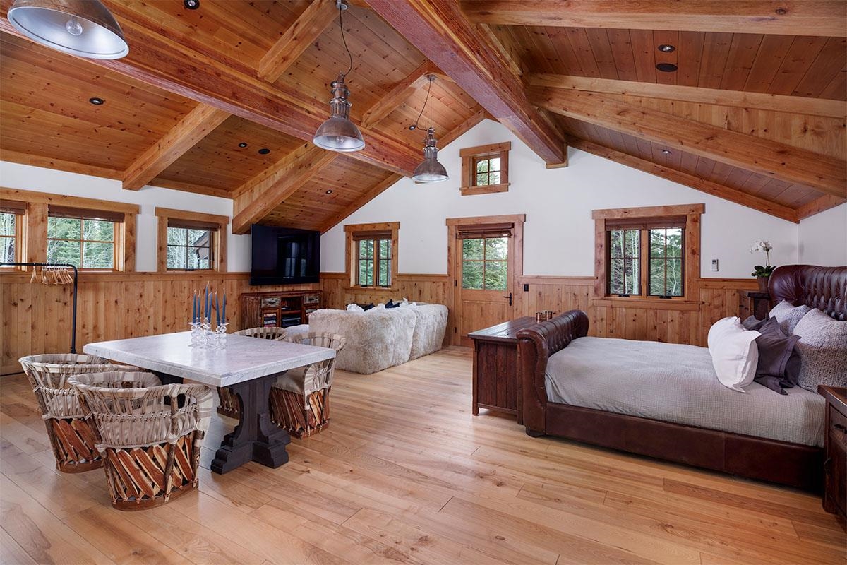 8458 Valhalla Drive, Truckee, CA, 96161