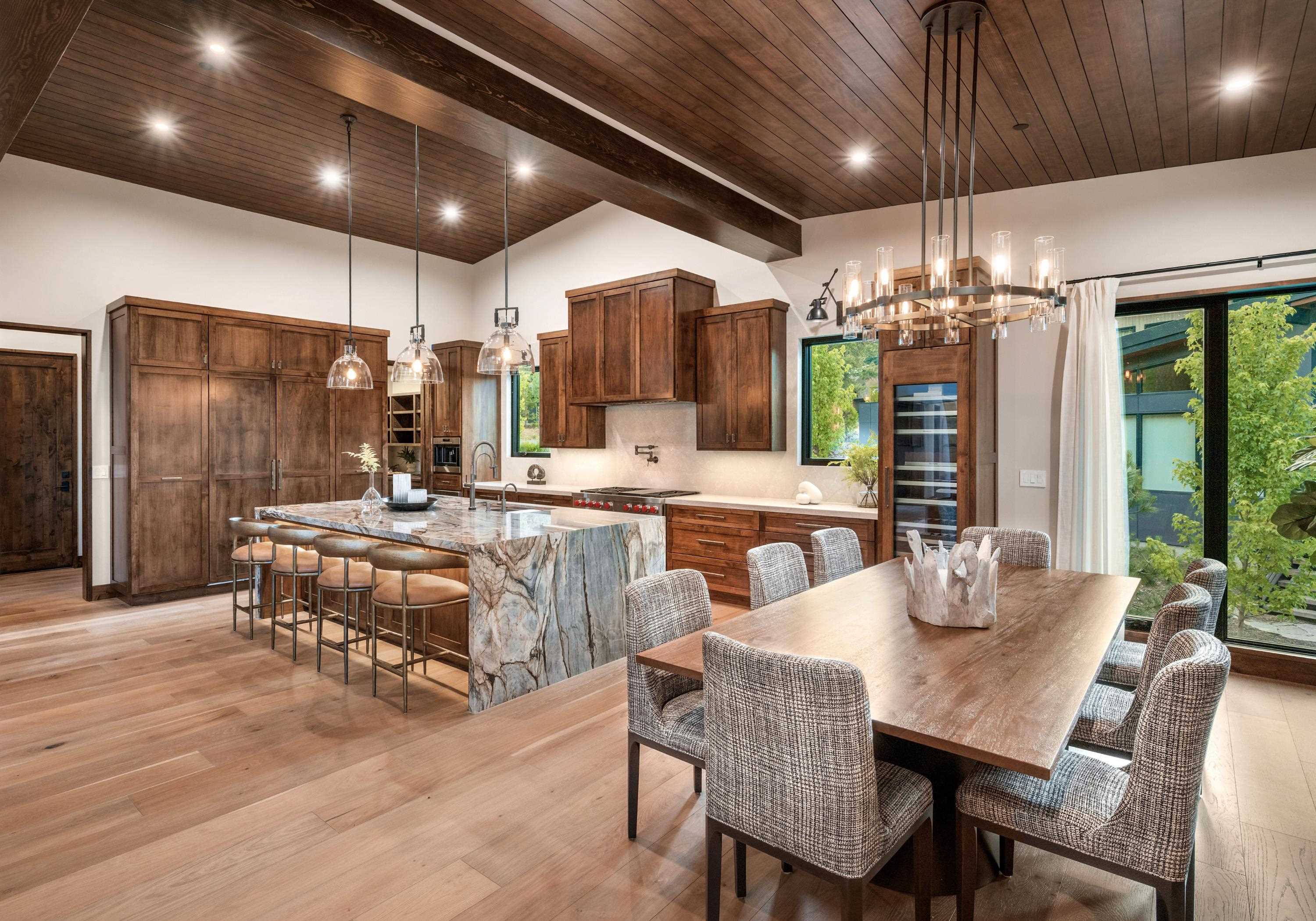 9337 Heartwood Drive, Truckee, CA, 96161