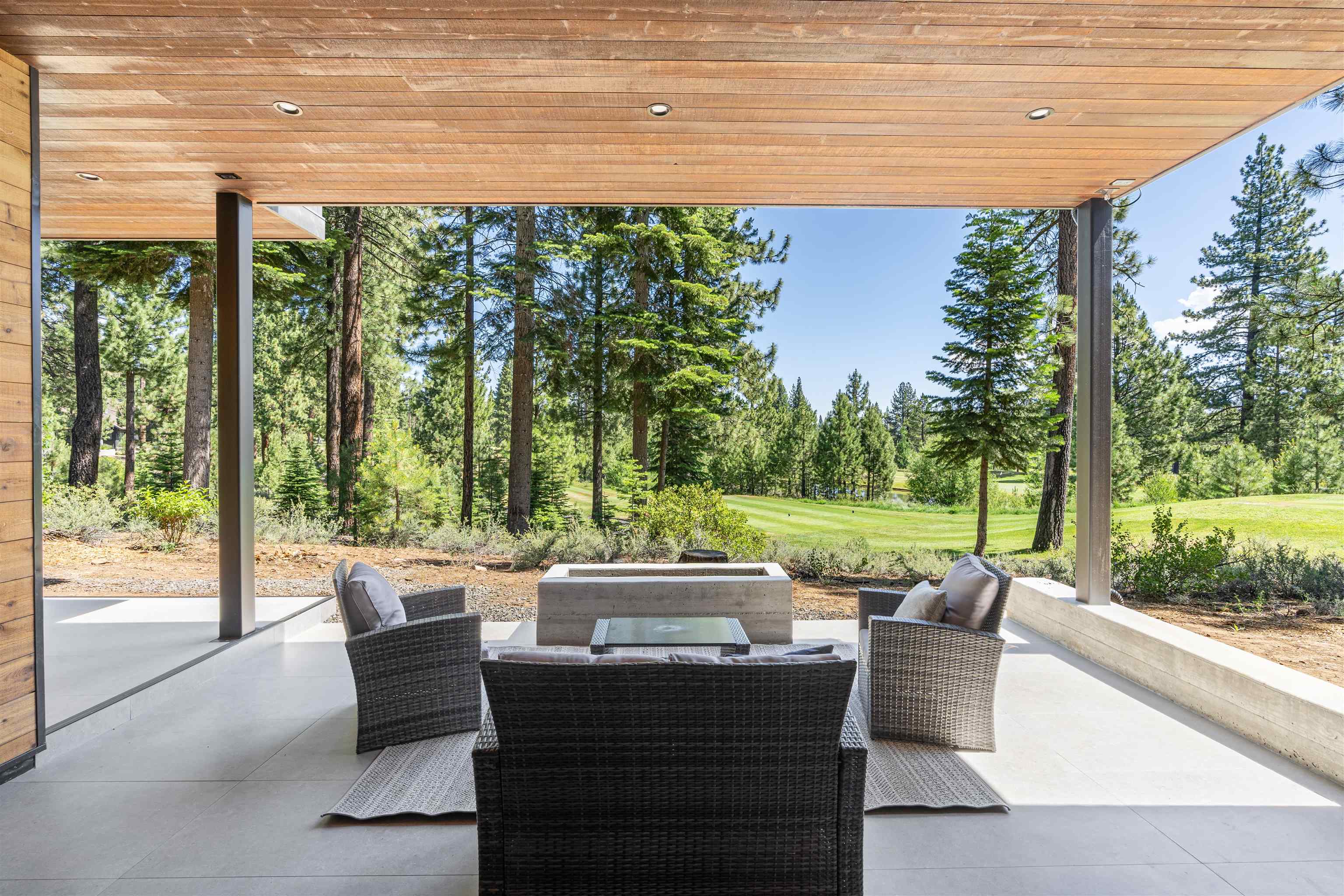 9337 Heartwood Drive, Truckee, CA, 96161