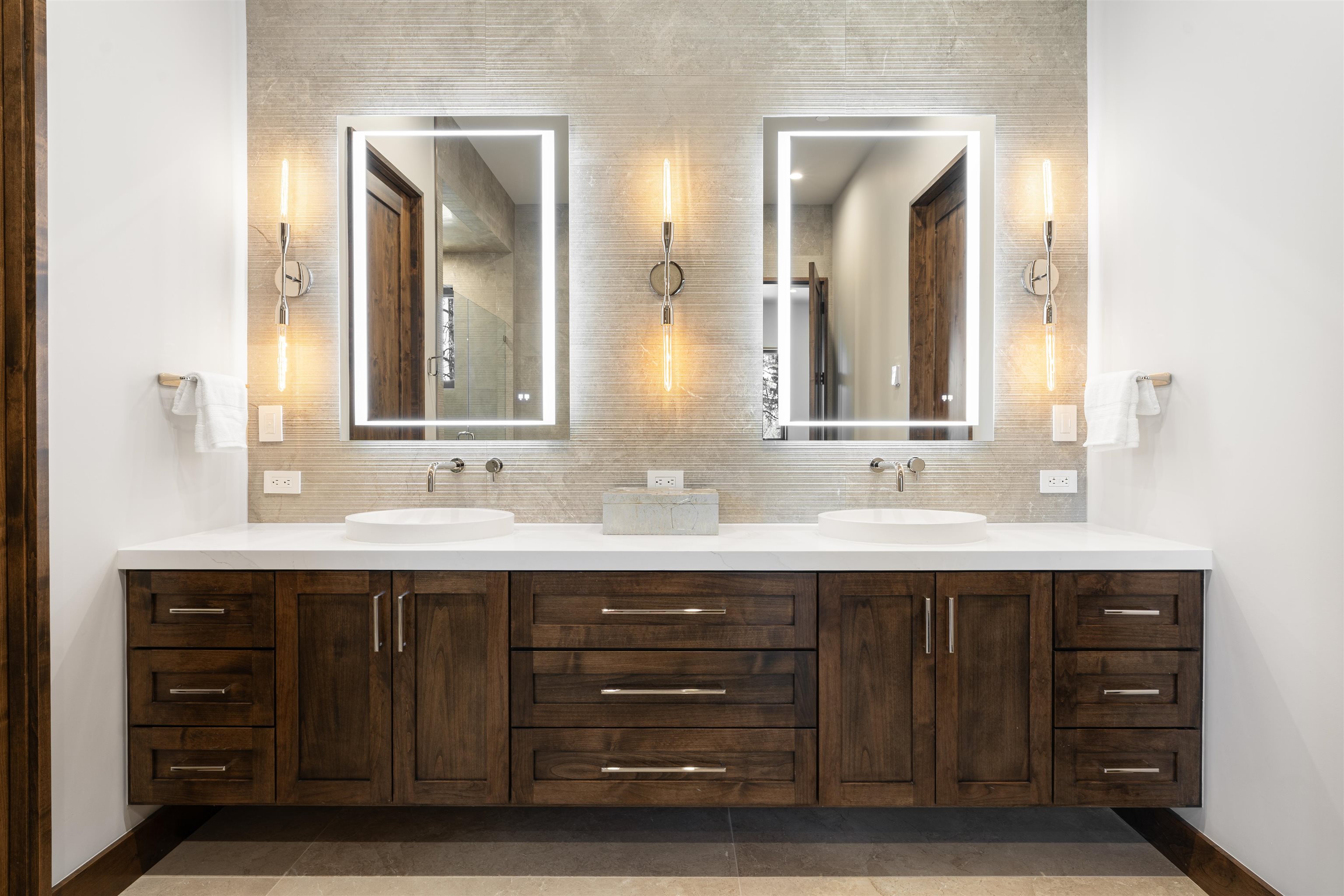 9337 Heartwood Drive, Truckee, CA, 96161