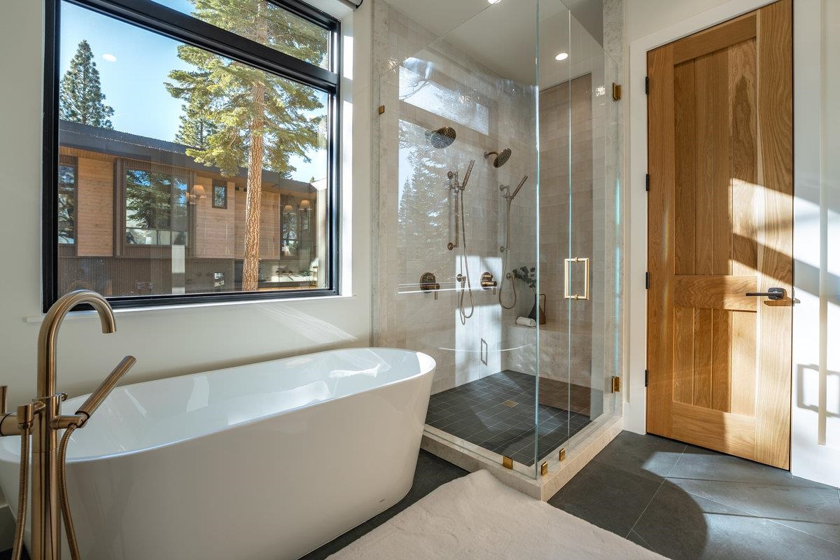 9308 Nine Bark Road, Truckee, CA, 96161