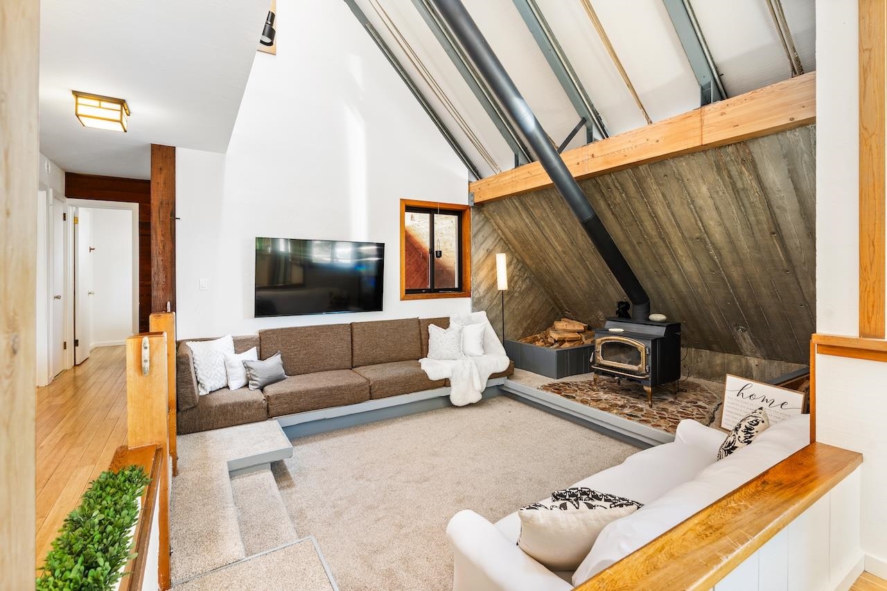 10390 Manchester Drive