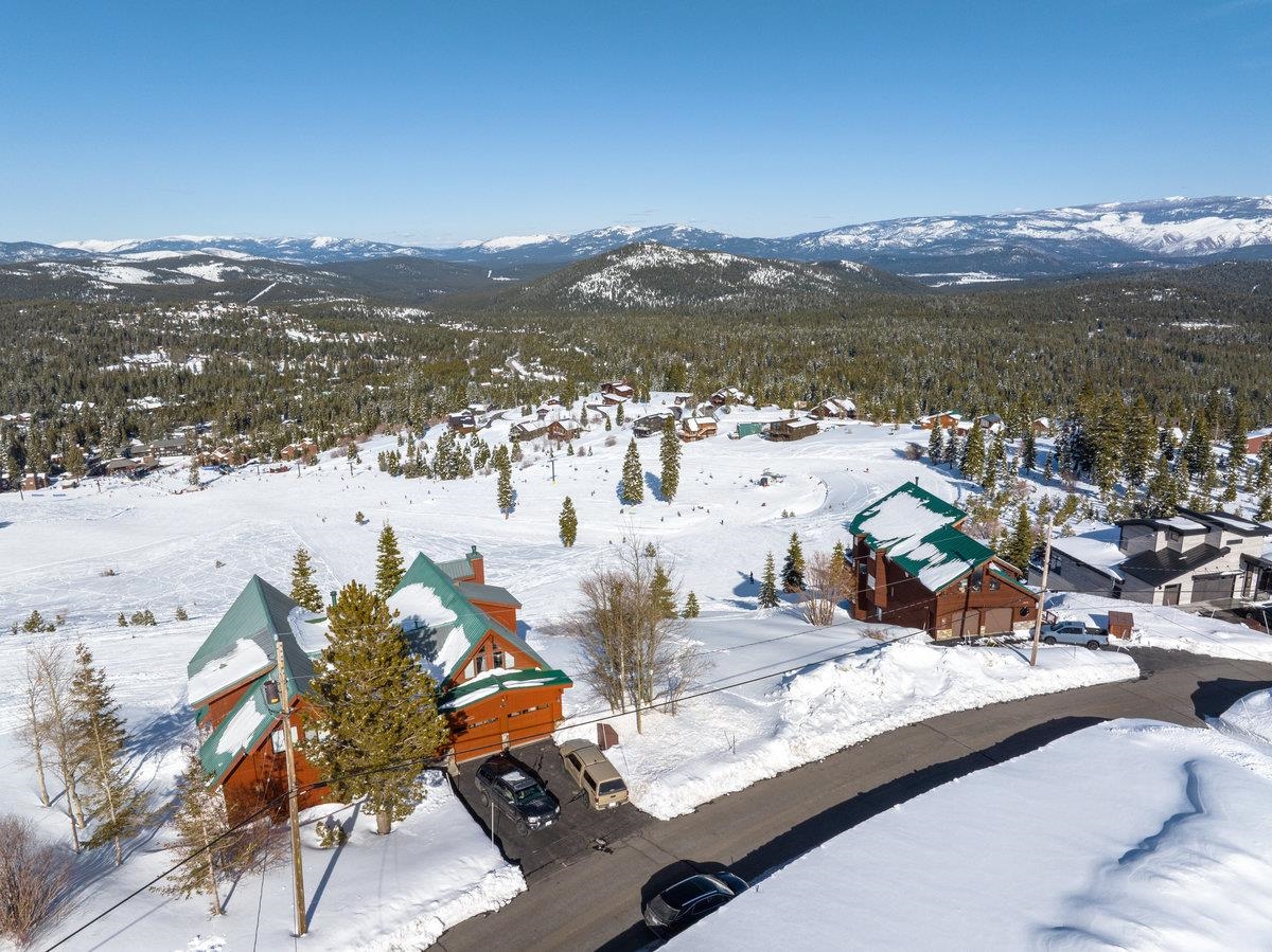 14487 Skislope Way, Truckee, CA, 96161