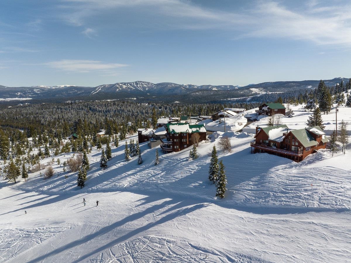 14487 Skislope Way, Truckee, CA, 96161