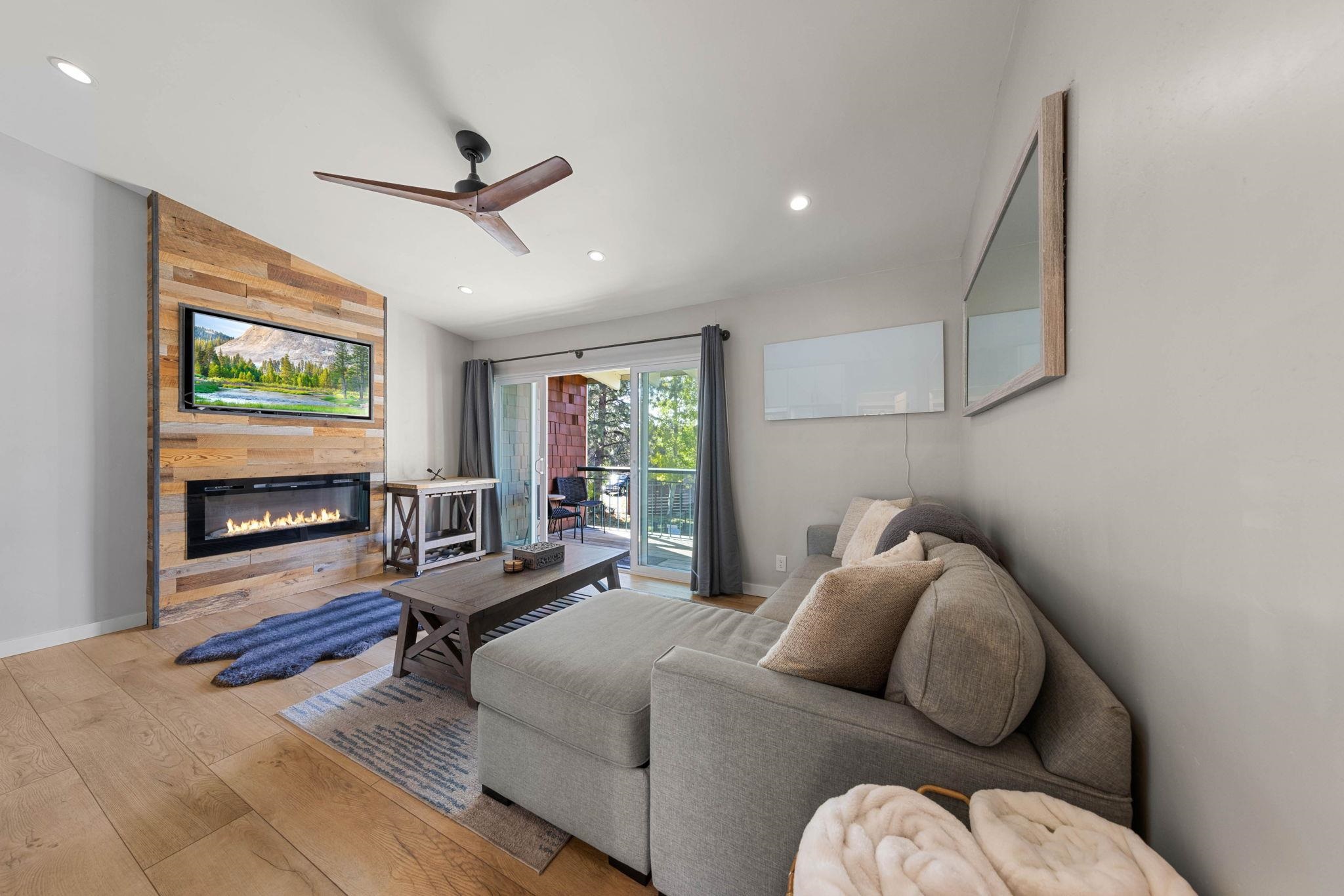 7610 North Lake Boulevard #30