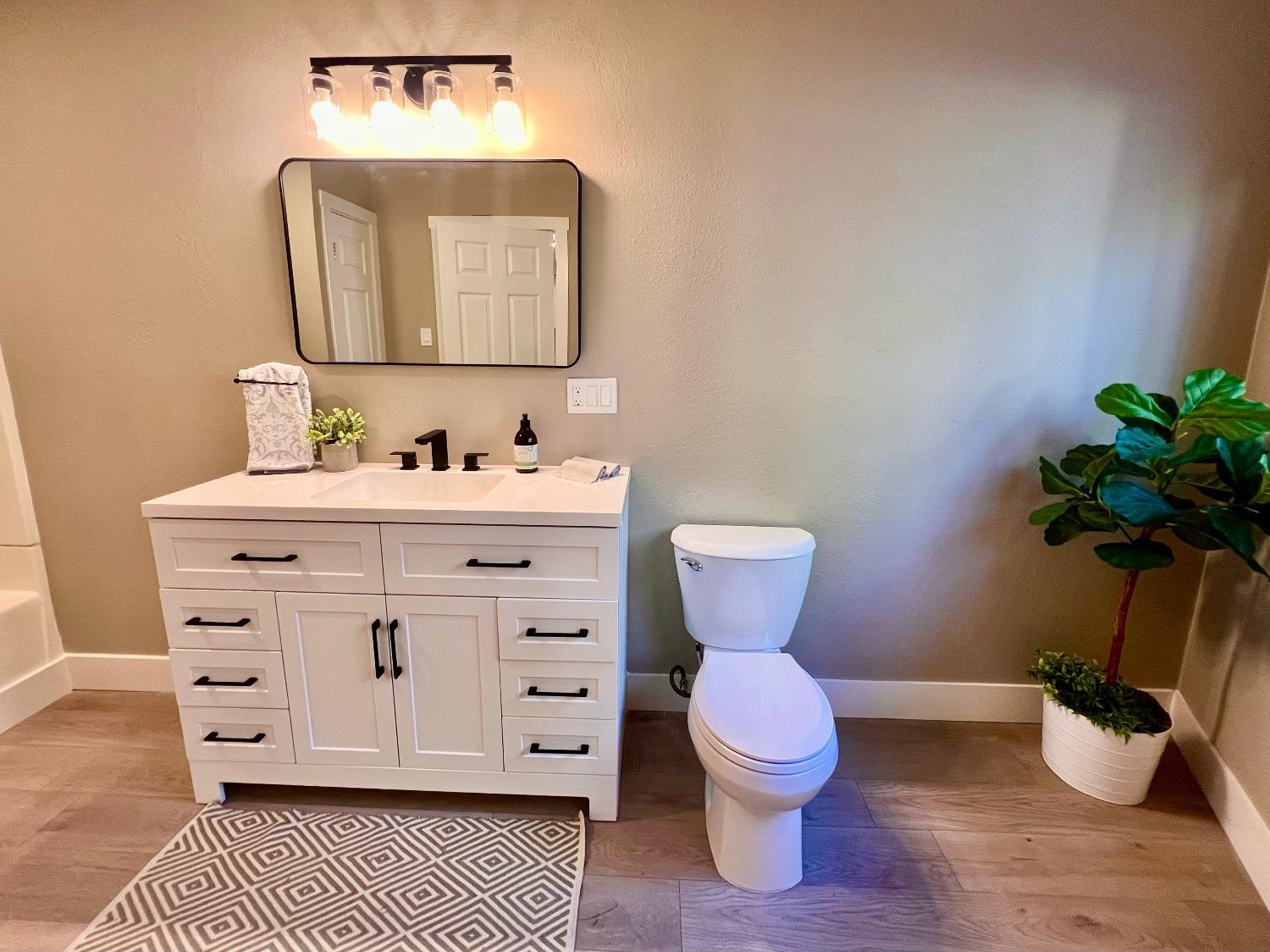 8682 Dolly Varden Avenue, Kings Beach, CA, 96143