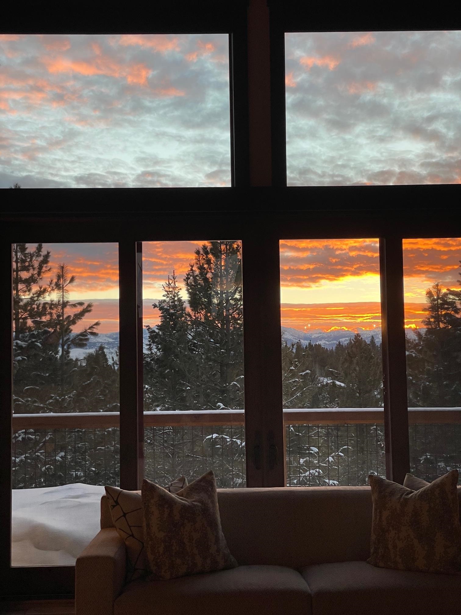 12787 Stockholm Way, Truckee, CA, 96161