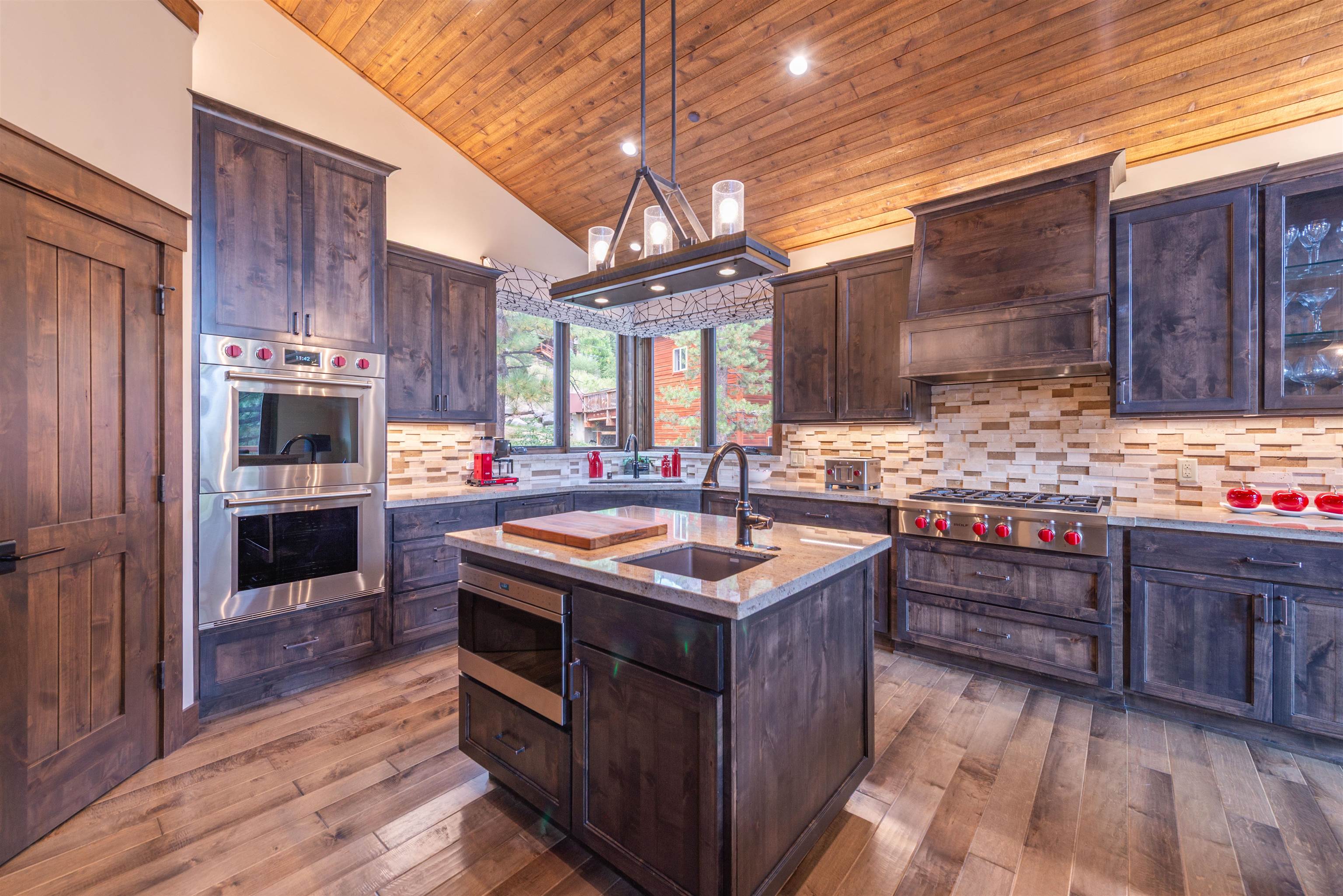 12787 Stockholm Way, Truckee, CA, 96161