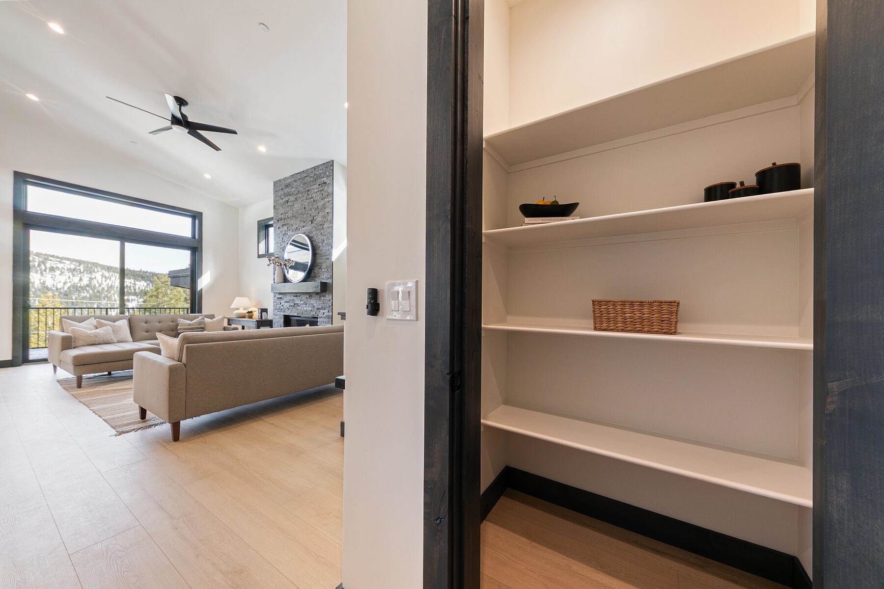 13719 Pathway Avenue, Truckee, CA, 96161