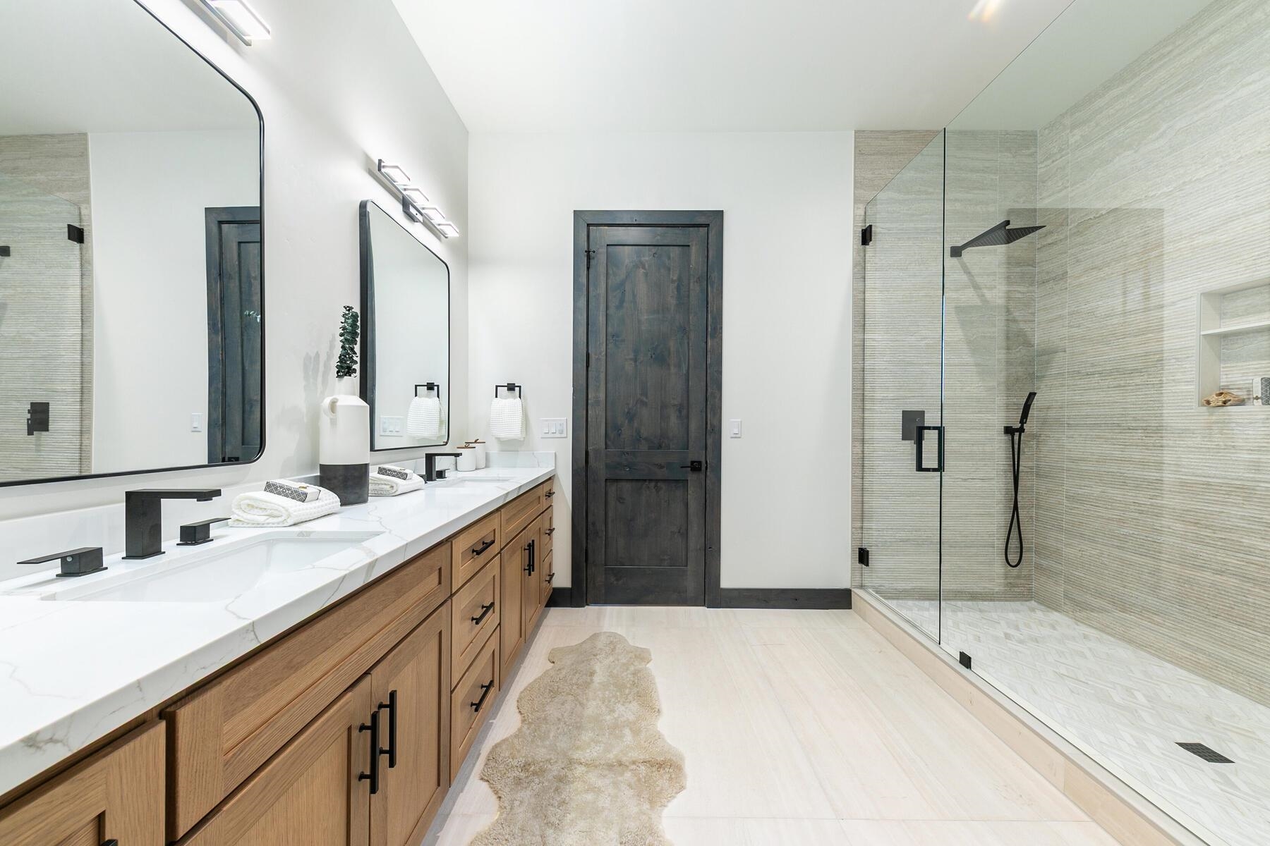 13719 Pathway Avenue, Truckee, CA, 96161