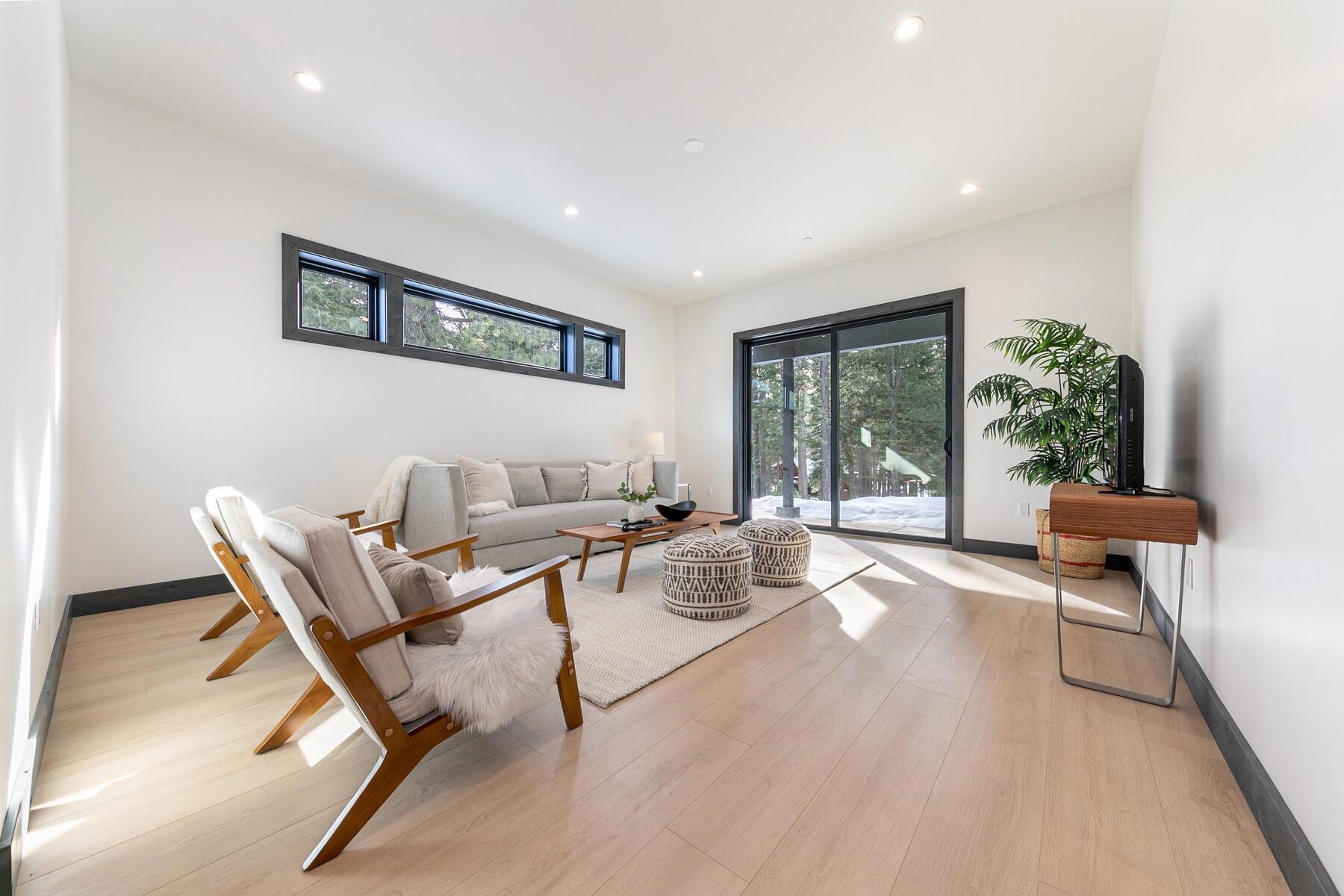 13719 Pathway Avenue, Truckee, CA, 96161