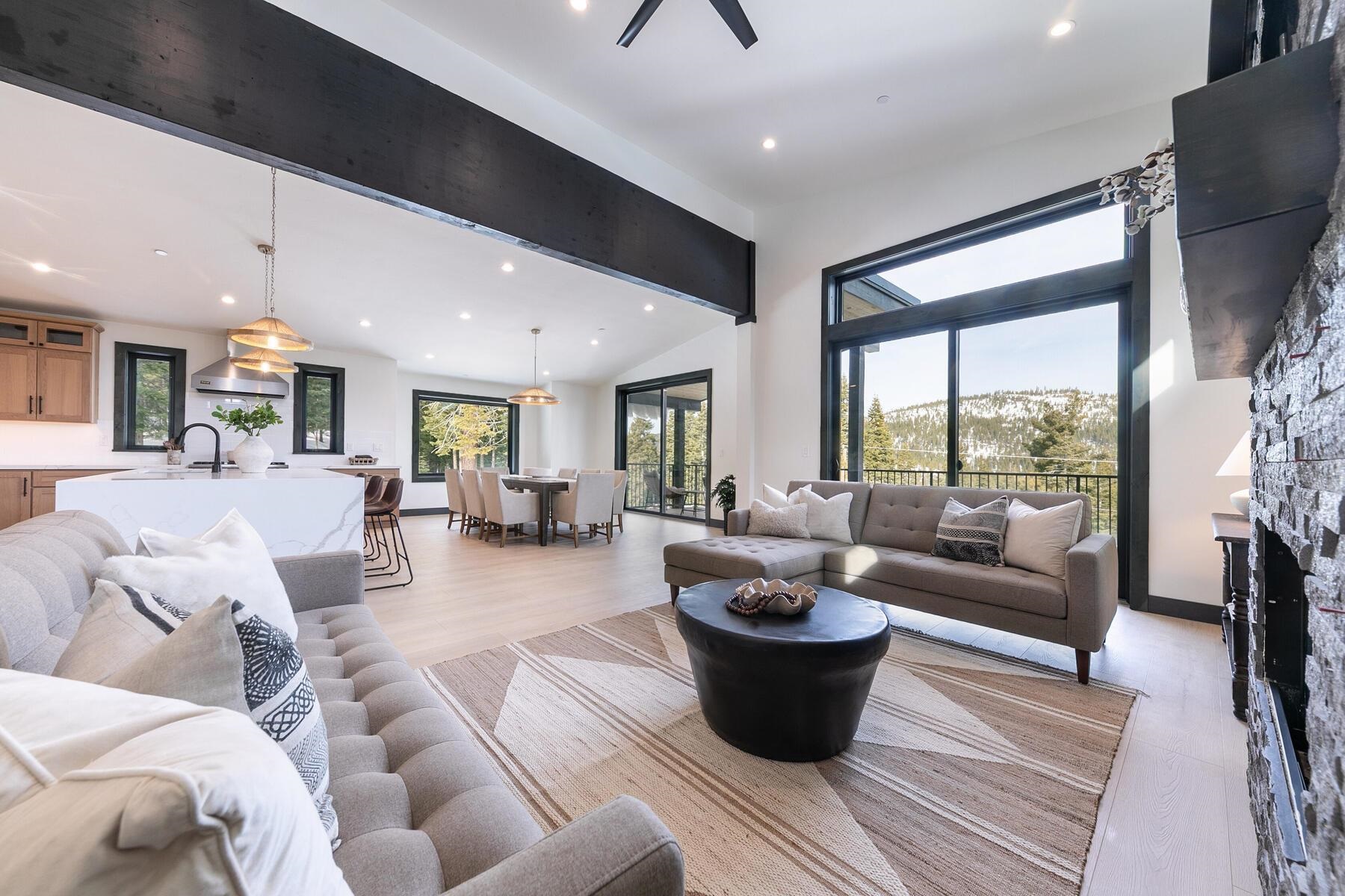 13719 Pathway Avenue