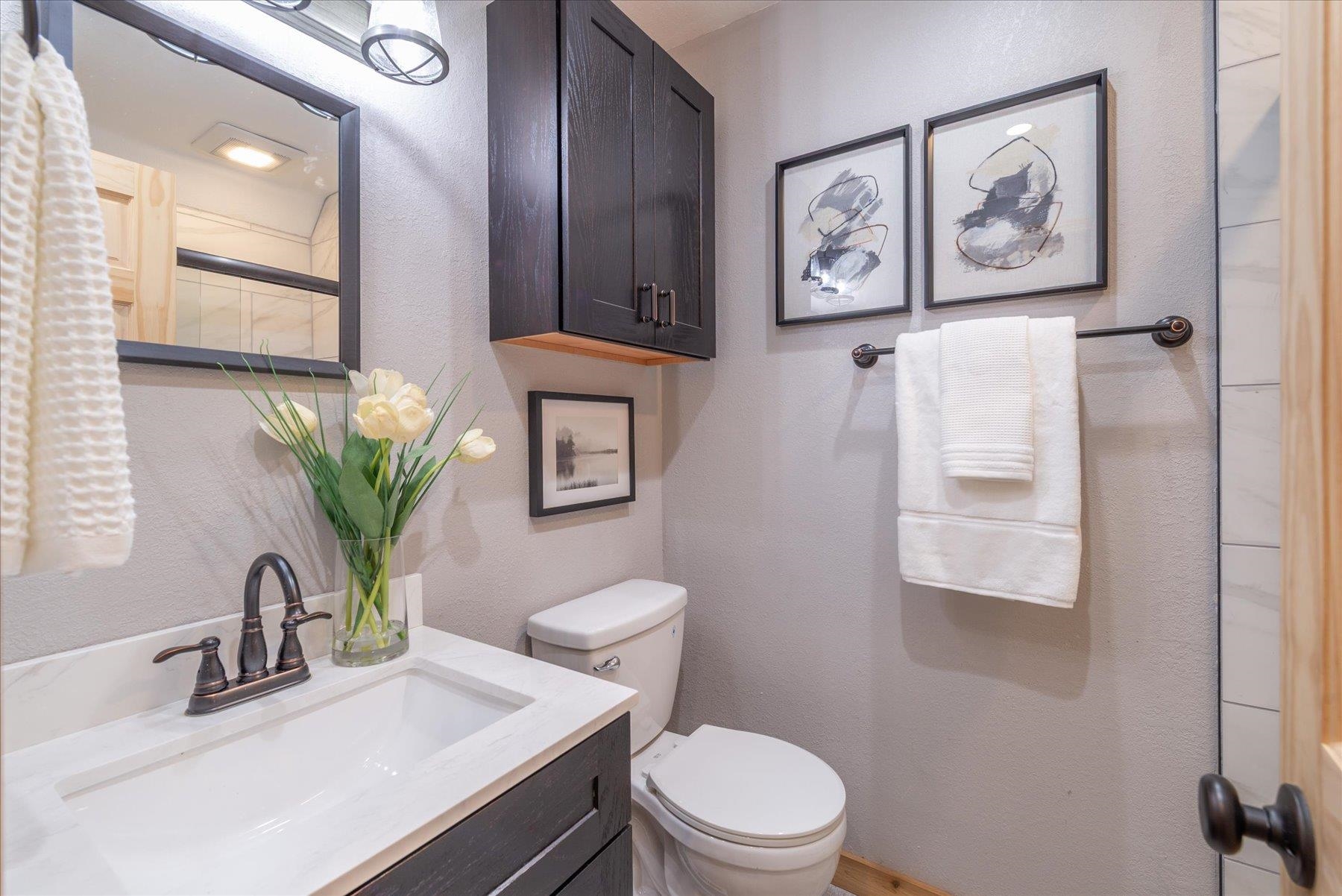 3115 North Lake Boulevard #18