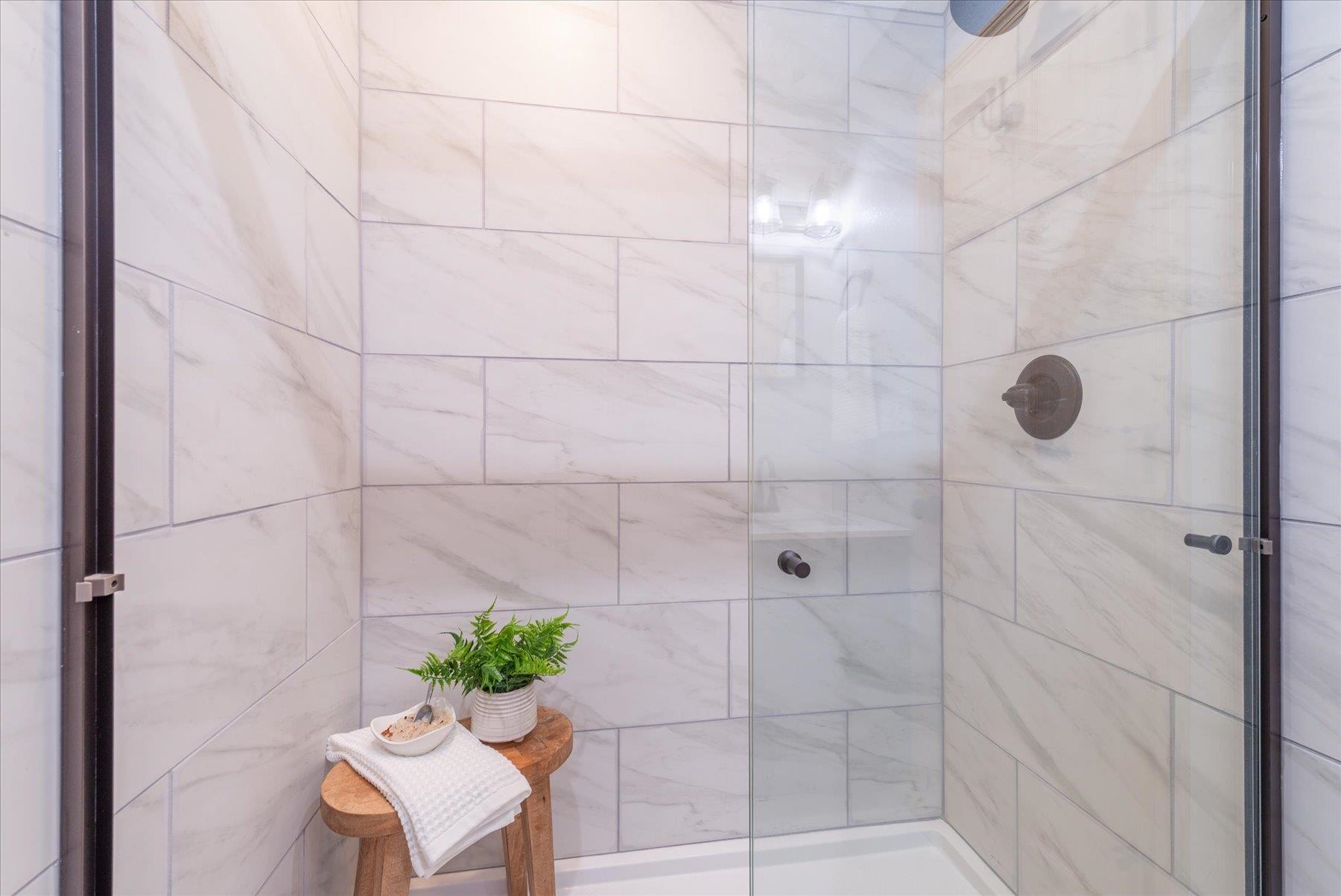3115 North Lake Boulevard #18