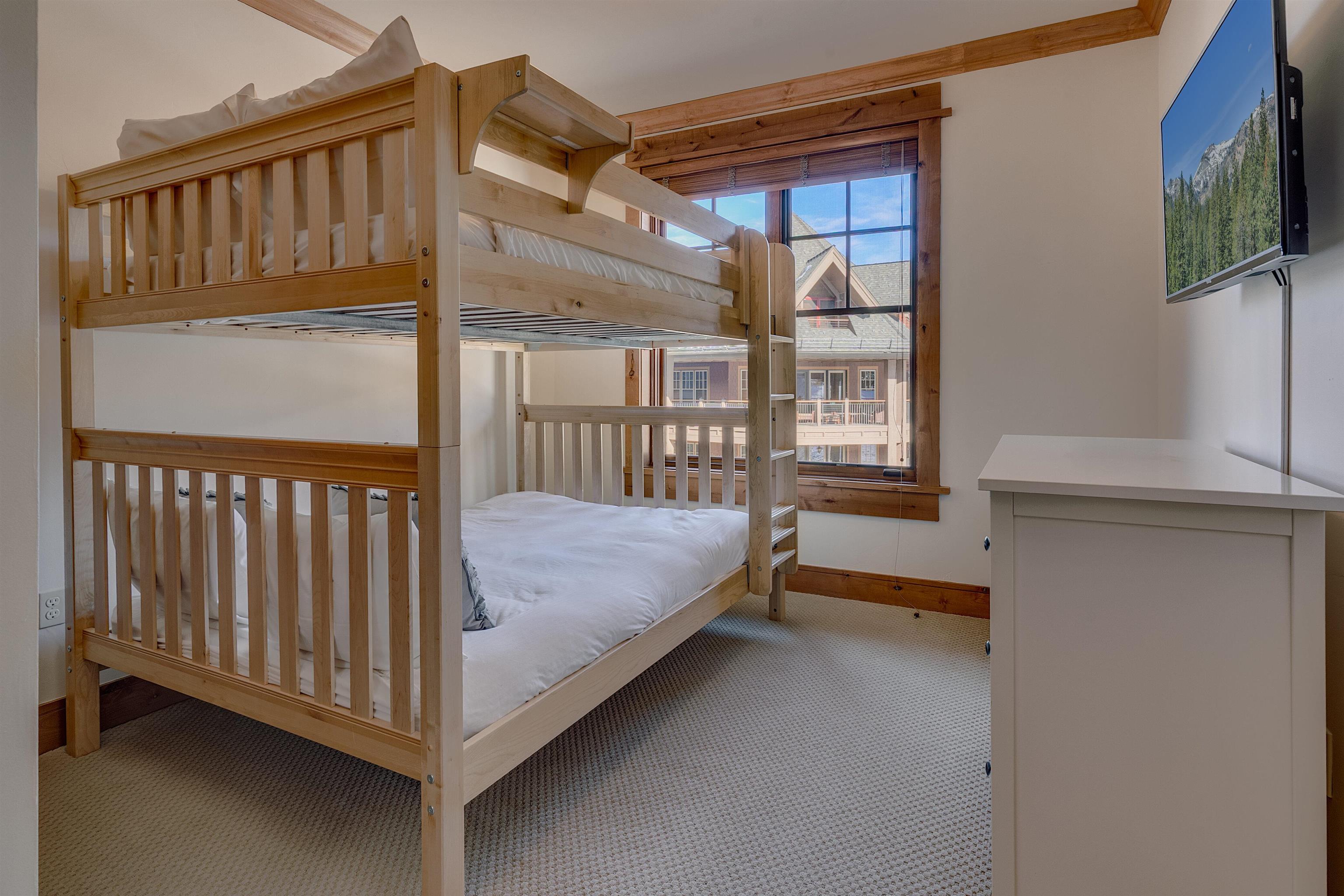 7001 Northstar Drive 411