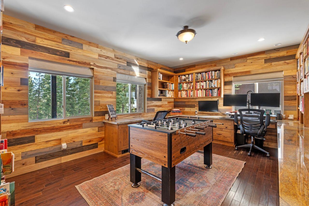 12395 Skislope Way, Truckee, CA, 96160-6620