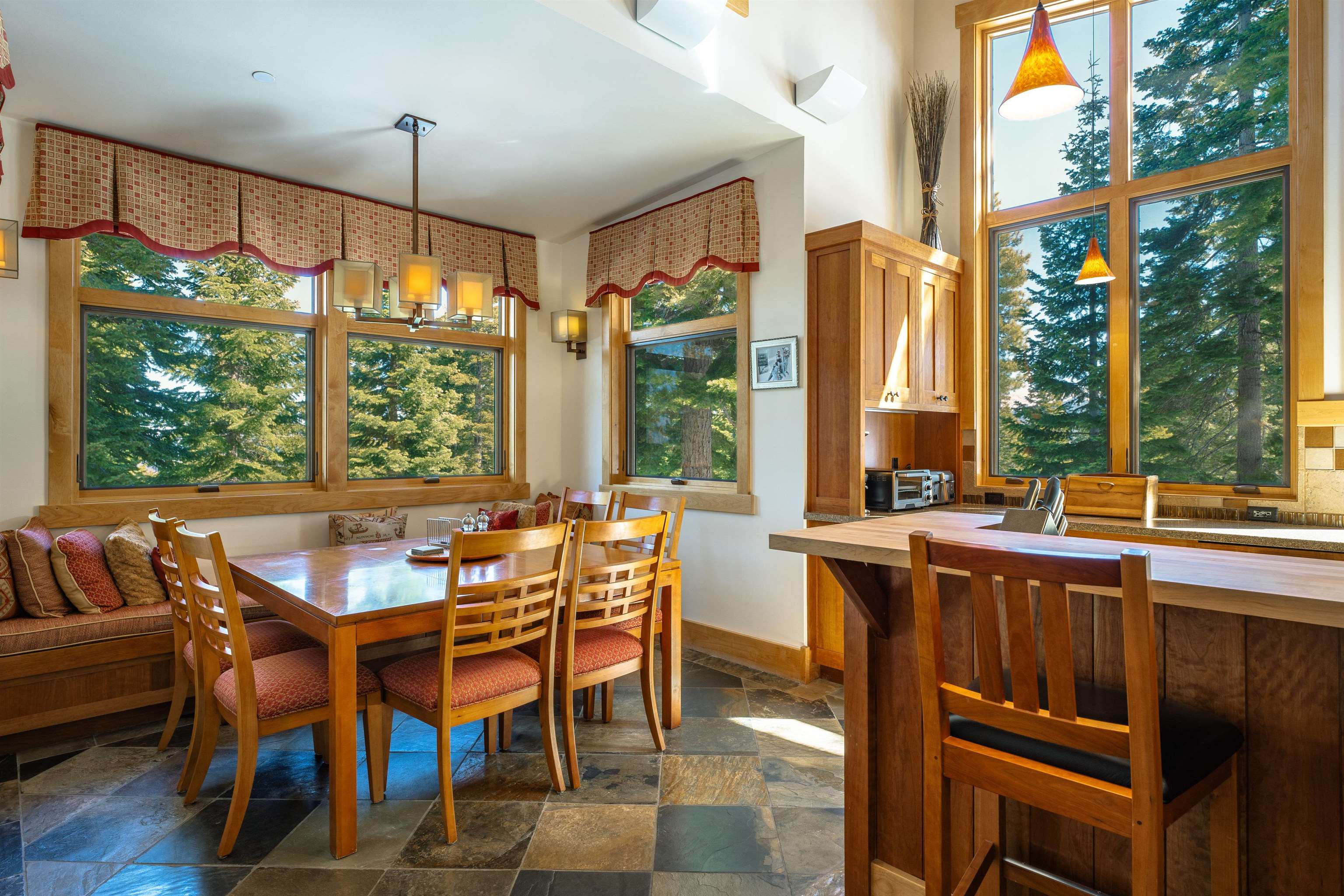 2526 Summit Place, Truckee, CA, 96161