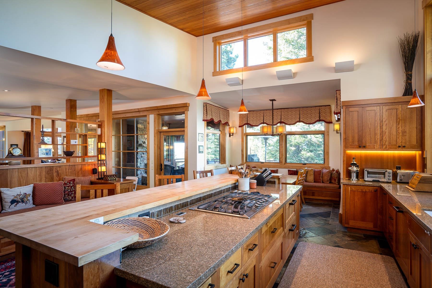 2526 Summit Place, Truckee, CA, 96161