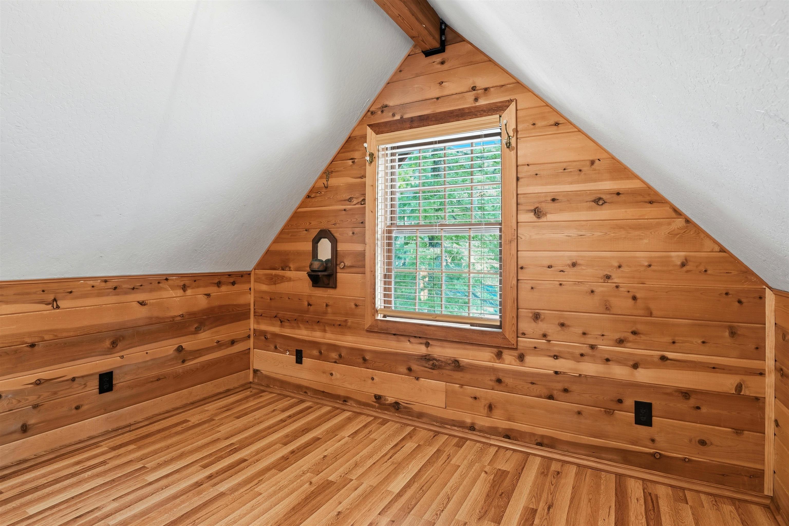 274 Oak Street, Tahoma, CA, 96142