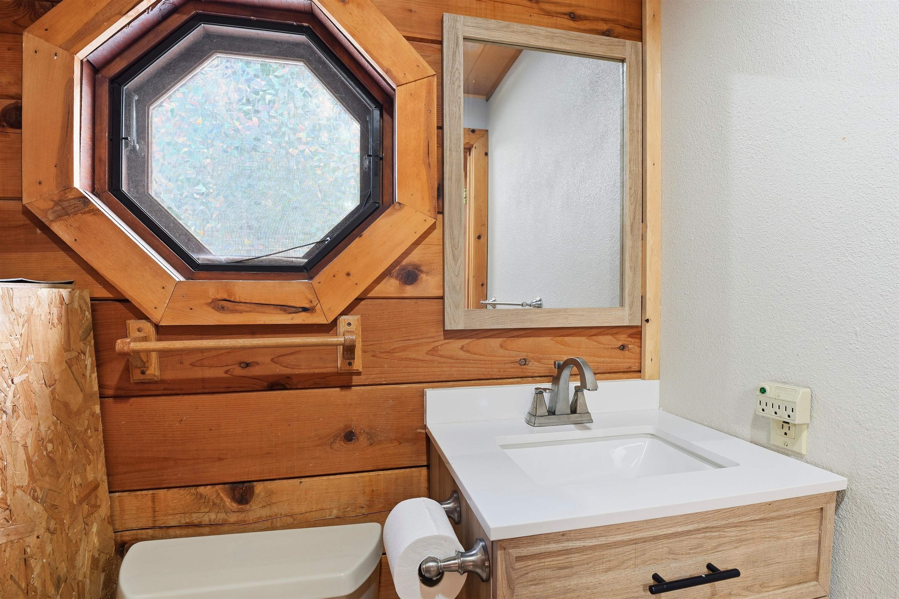 274 Oak Street, Tahoma, CA, 96142