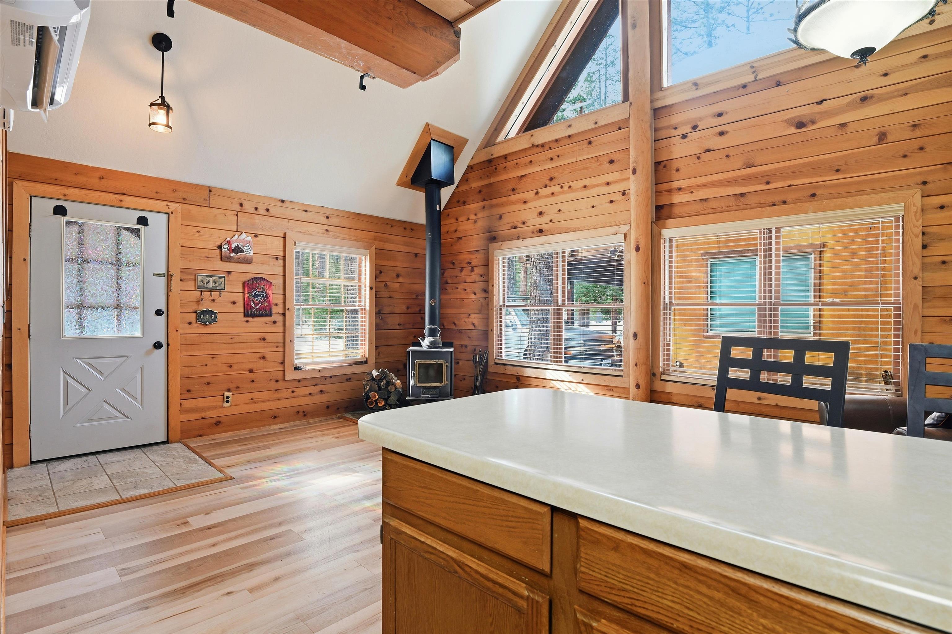 274 Oak Street, Tahoma, CA, 96142