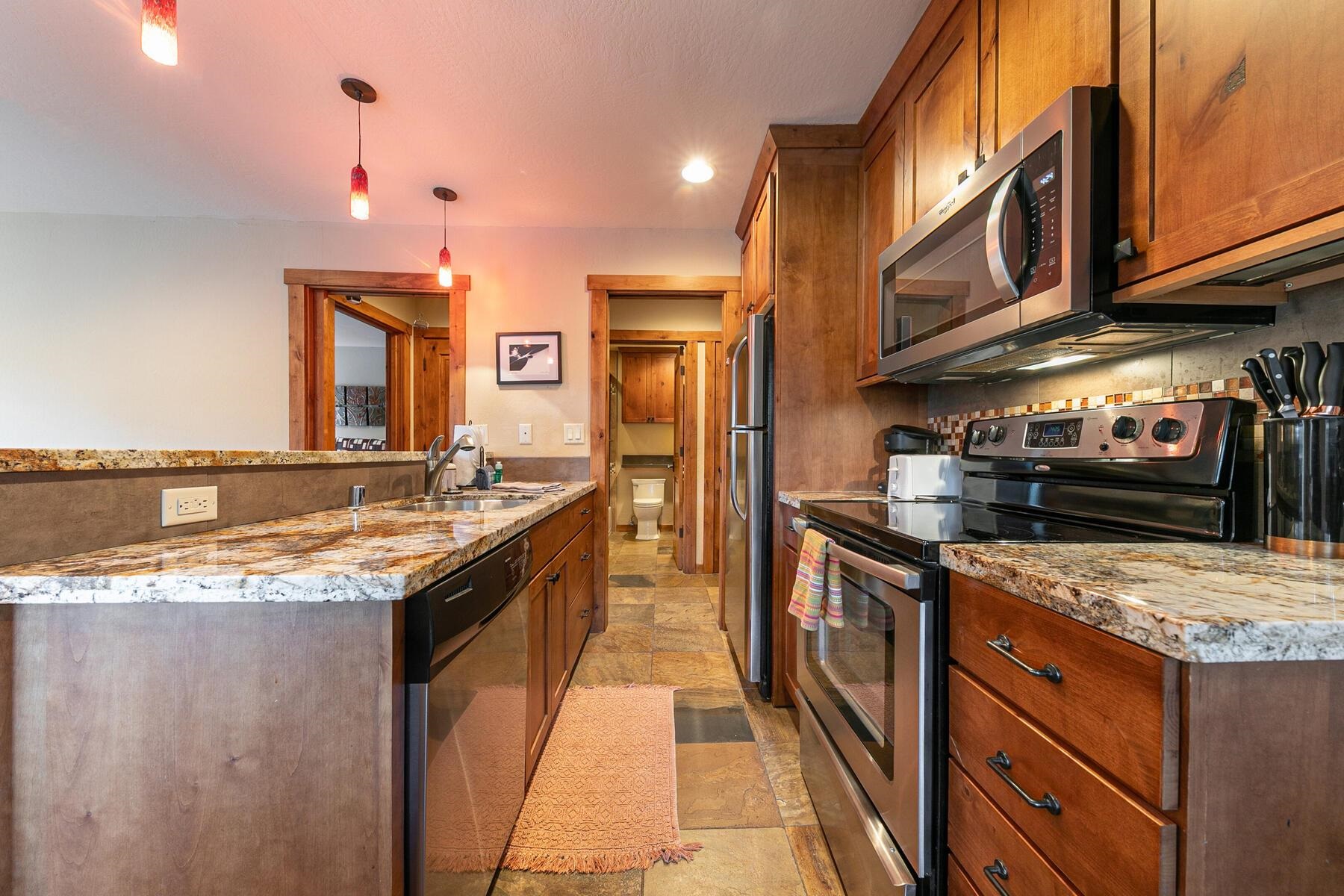 420 Shirley Canyon Road UNIT 34, Olympic Valley, CA, 96146-0000