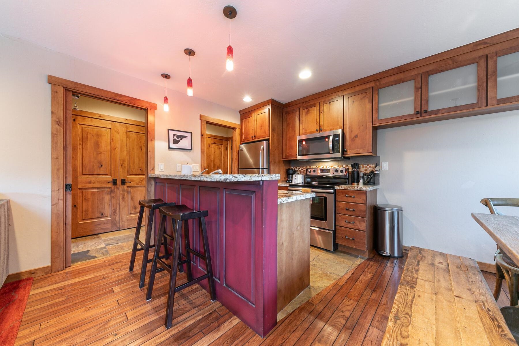 420 Shirley Canyon Road UNIT 34, Olympic Valley, CA, 96146-0000