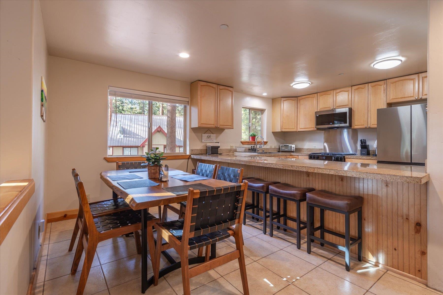 6970 & 6980 Toyon Road