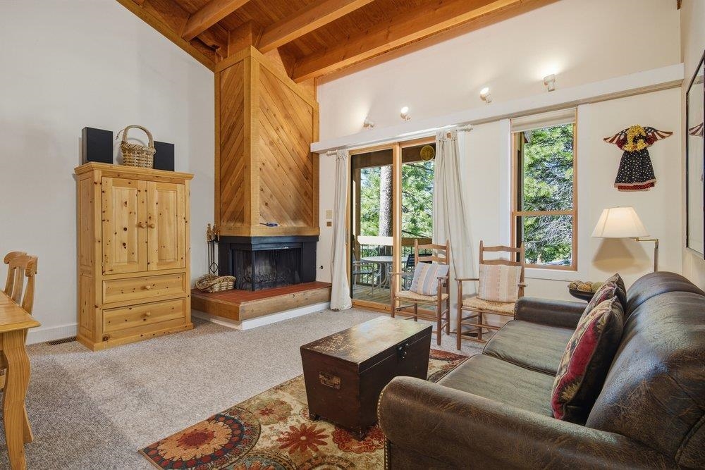 5115 Gold Bend #5115