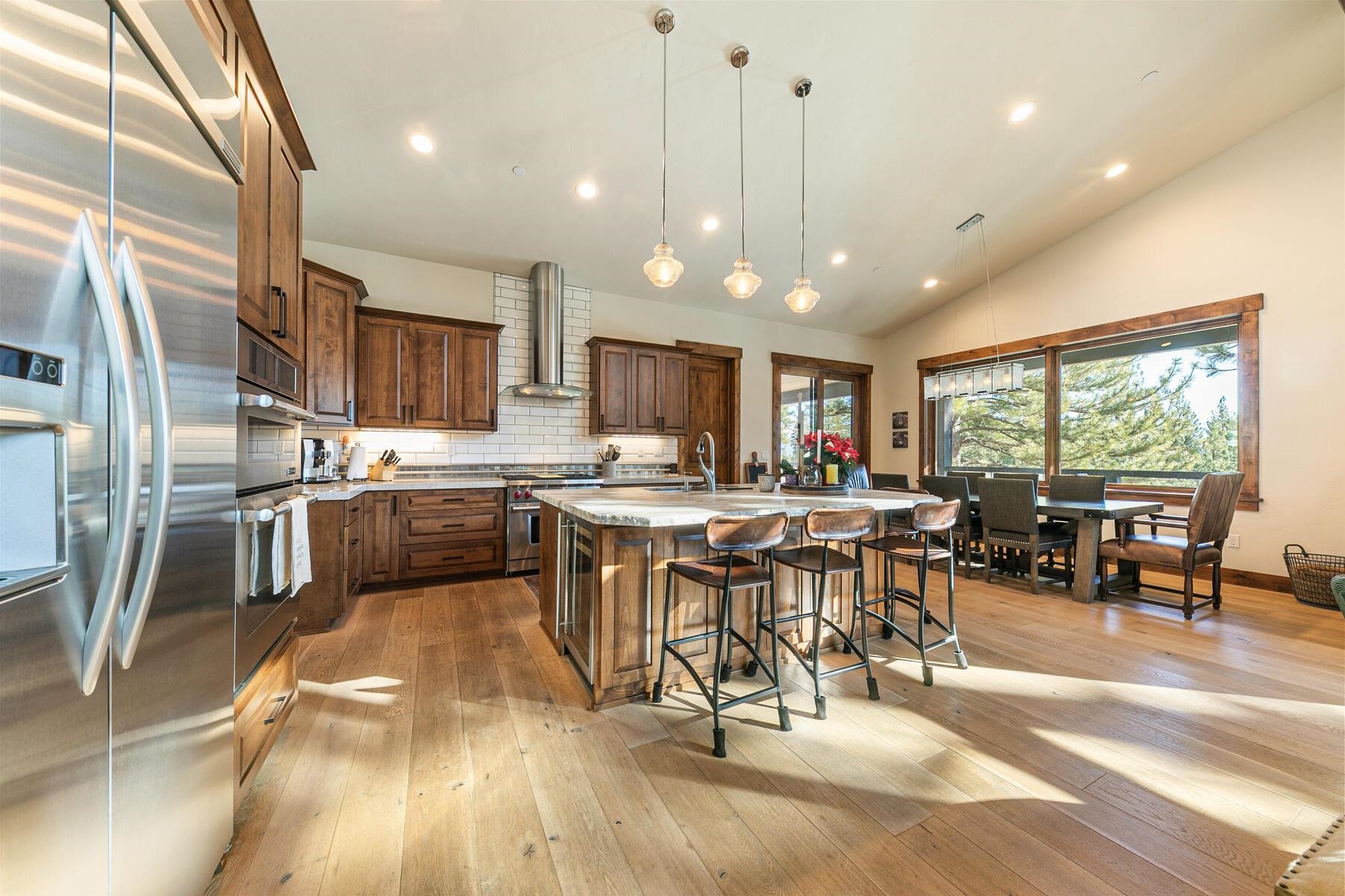 10789 Labelle Court