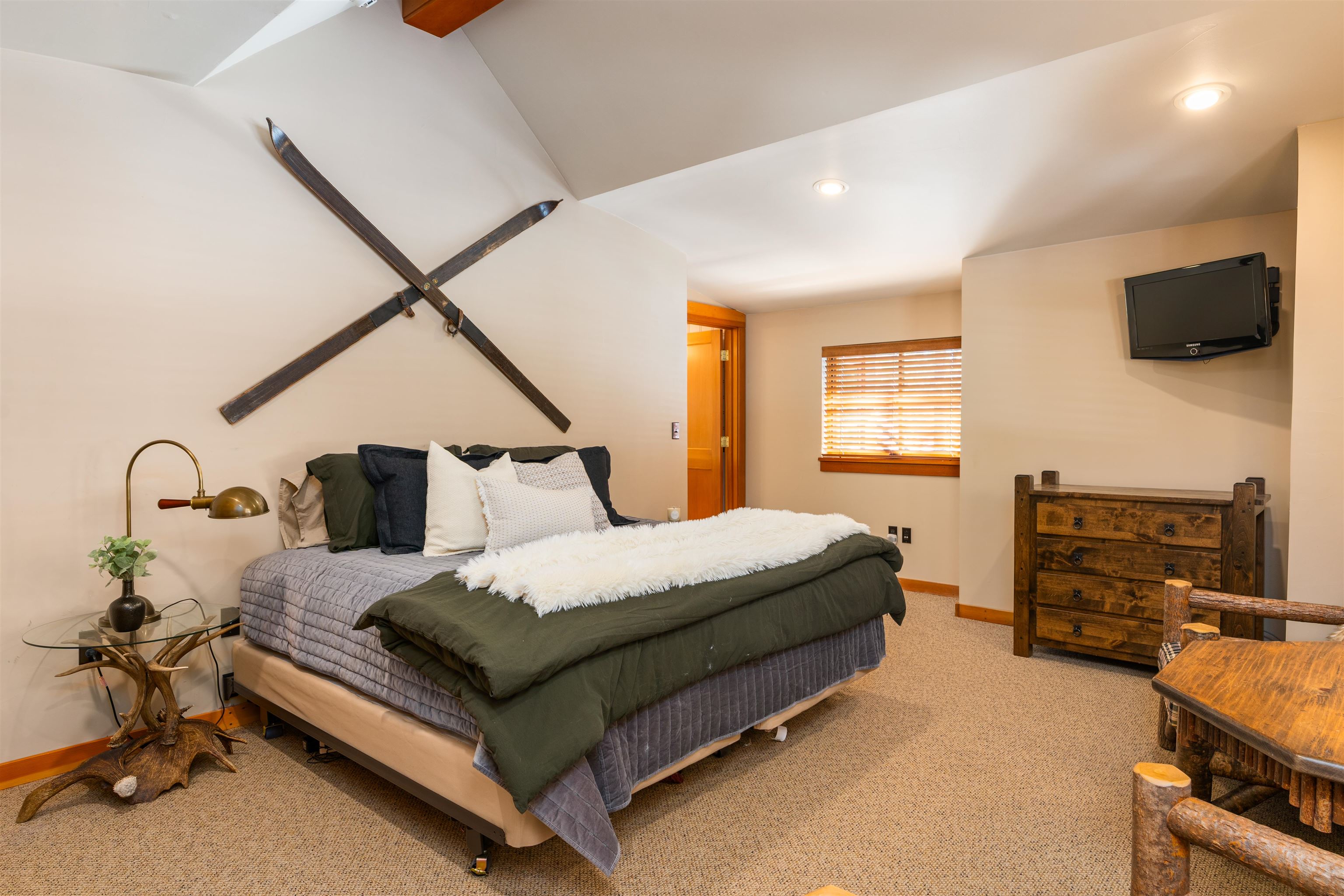 100 Bob Watson, Truckee, CA, 96161