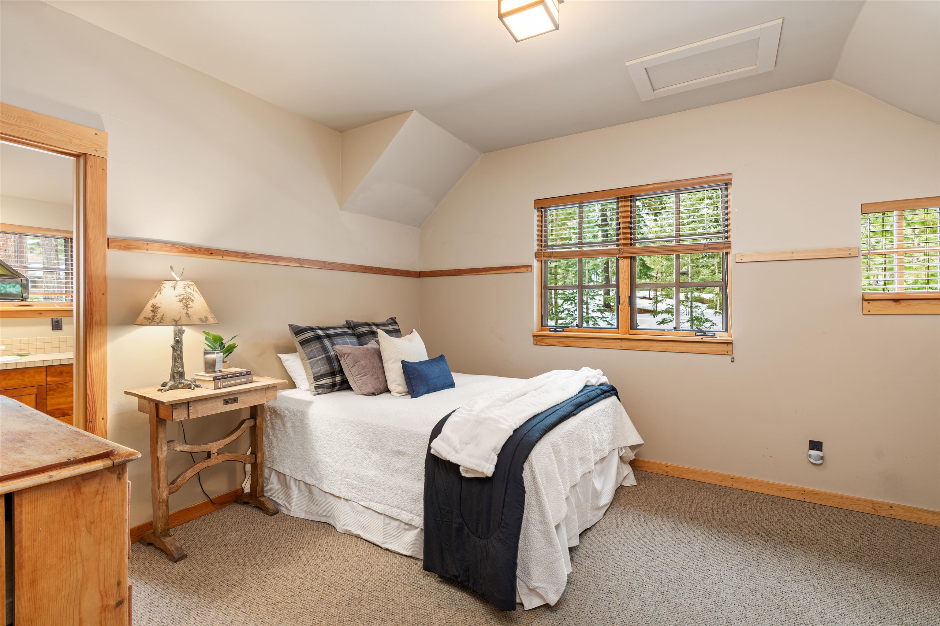 100 Bob Watson, Truckee, CA, 96161